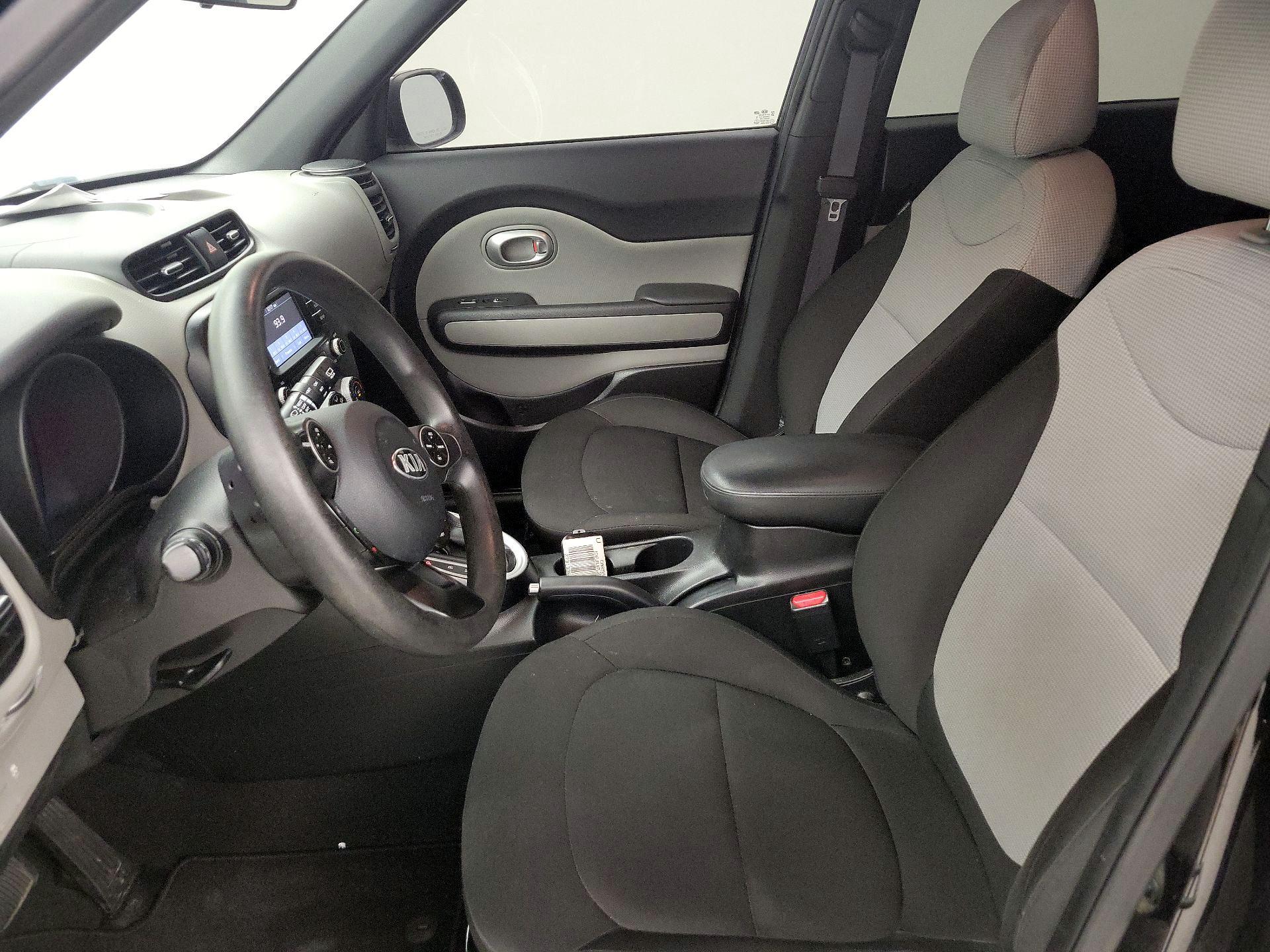 Thumbnail: 2019 Kia Soul - 11