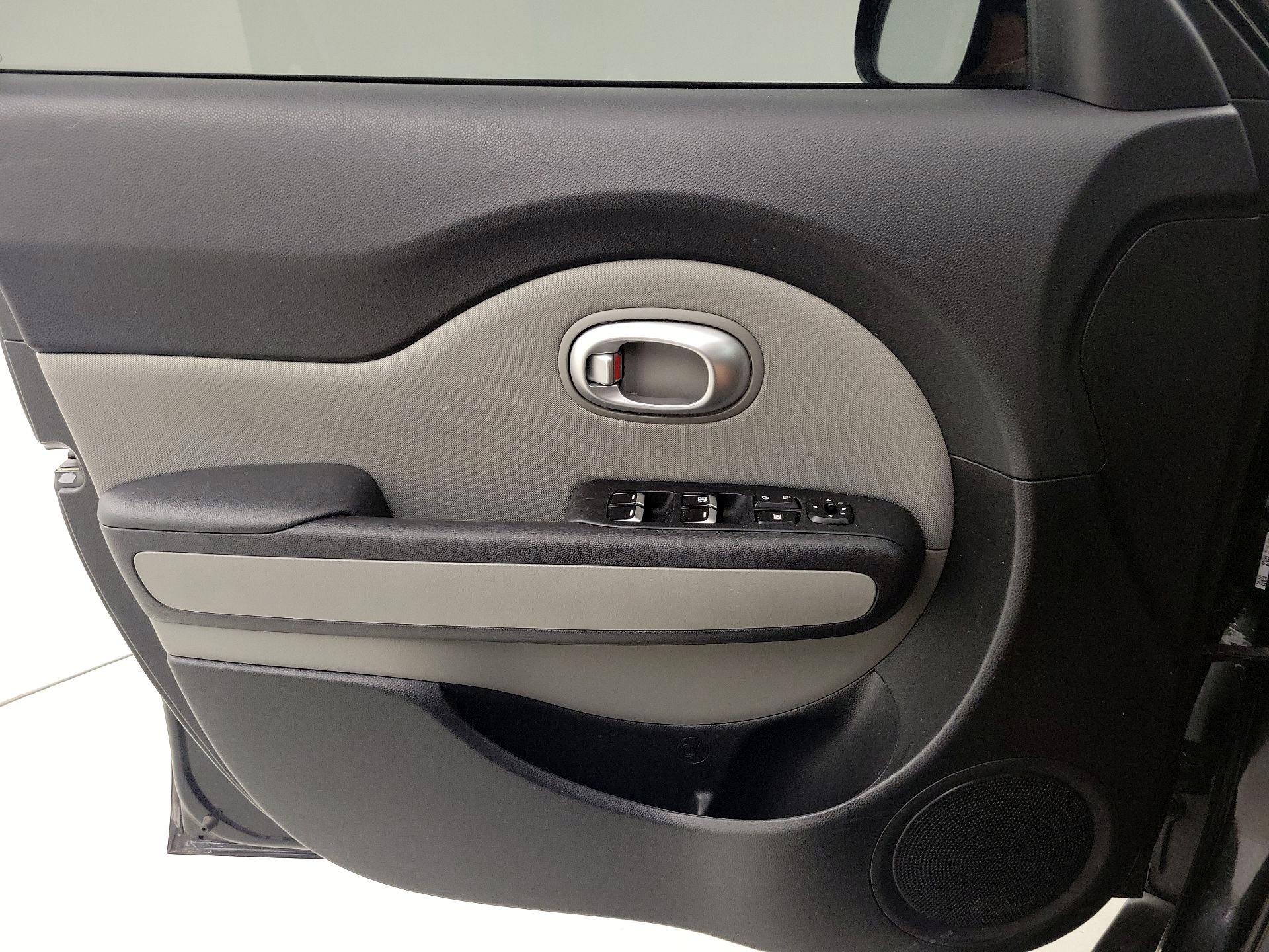 Thumbnail: 2019 Kia Soul - 12