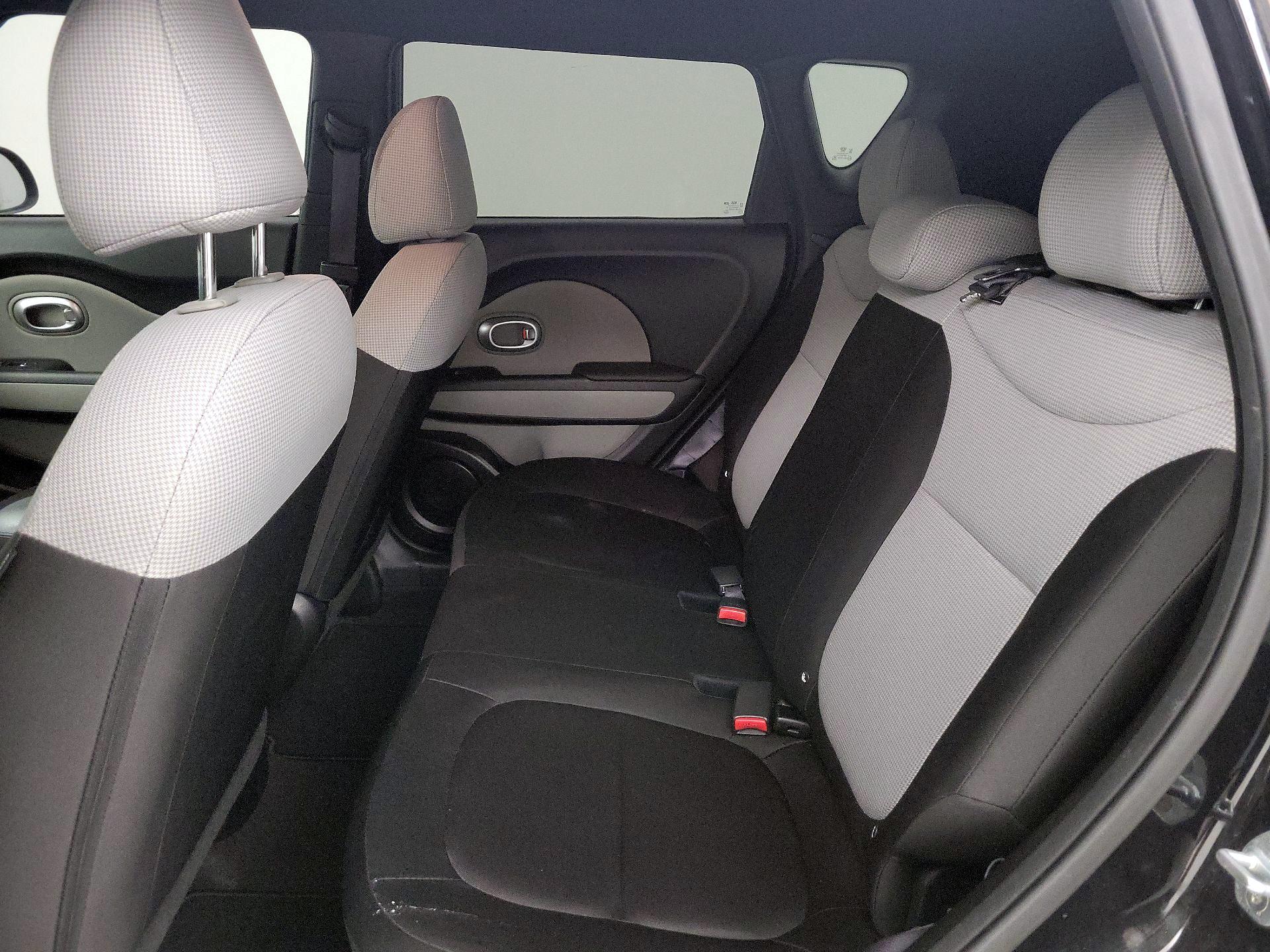 Thumbnail: 2019 Kia Soul - 19
