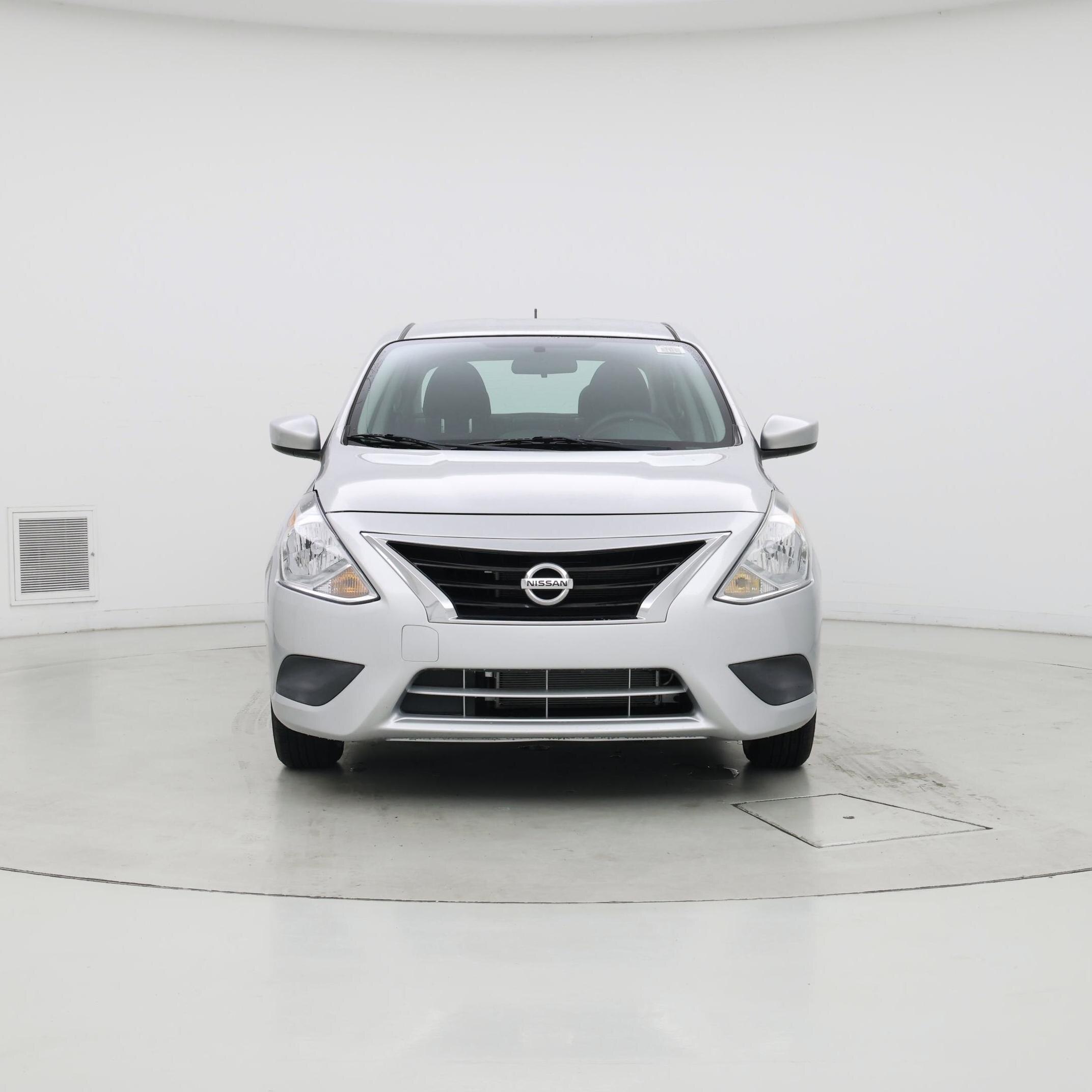 Thumbnail: 2017 Nissan Versa - 5