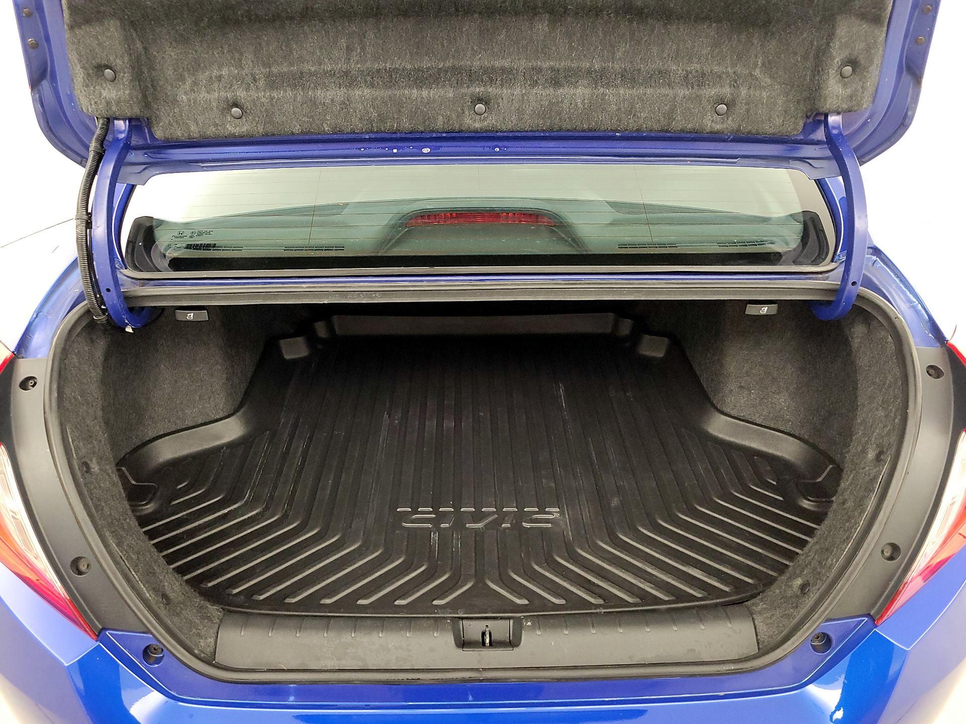 Thumbnail: 2019 Honda Civic - 20