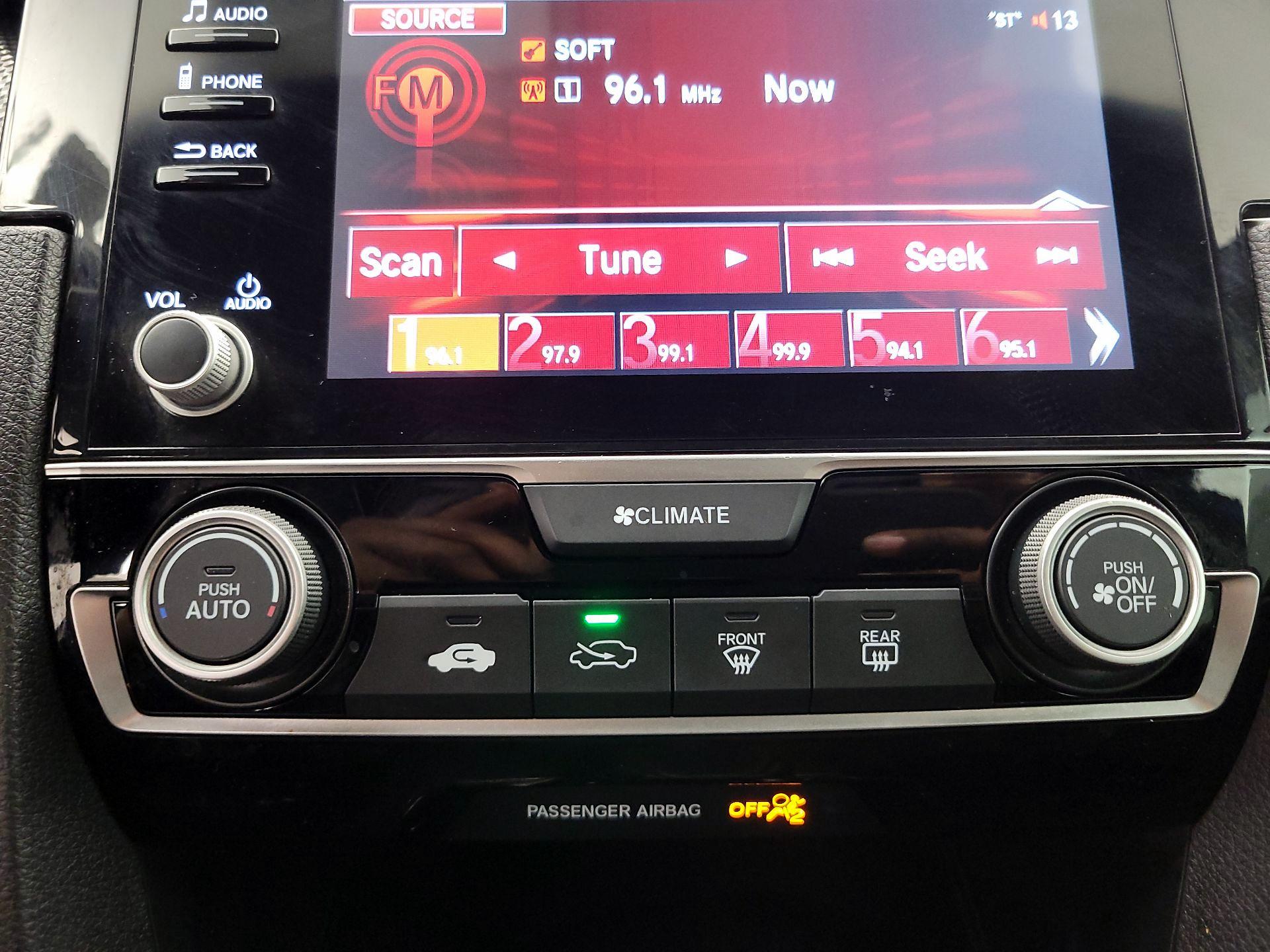 Thumbnail: 2019 Honda Civic - 16