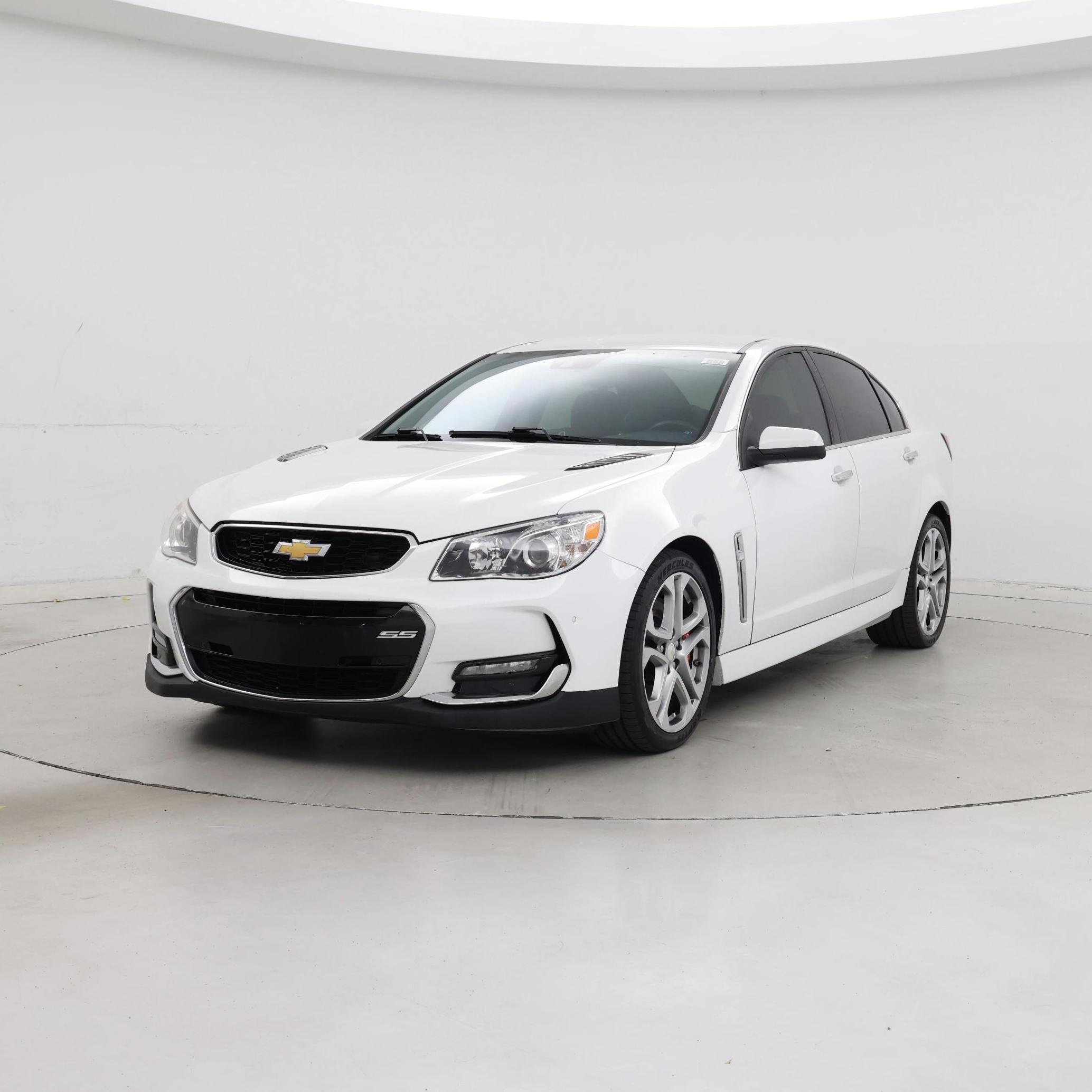 Thumbnail: 2017 Chevrolet  - 4