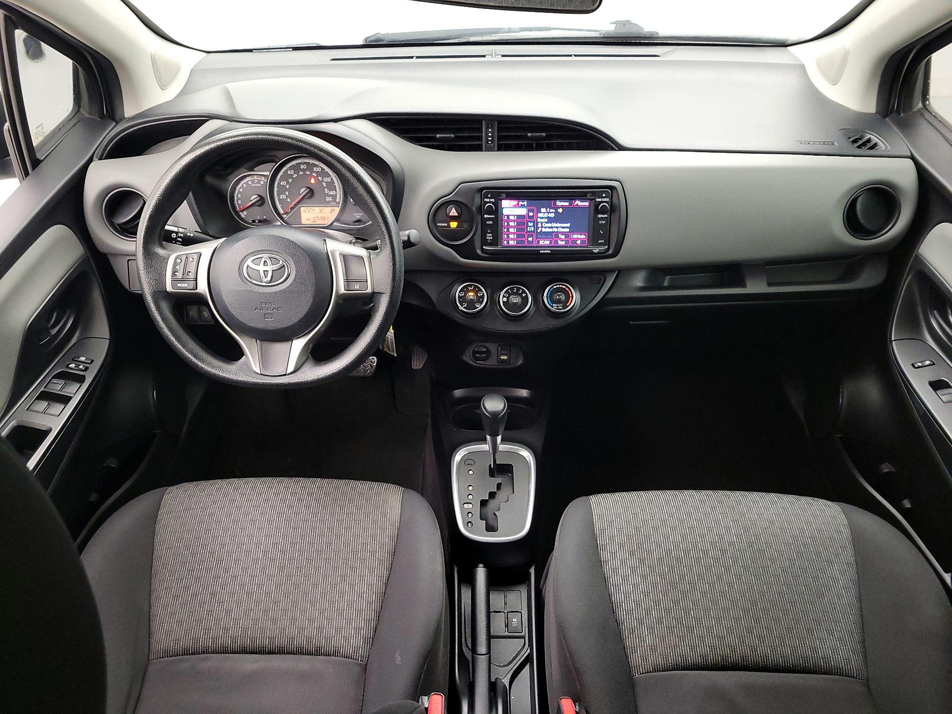 Thumbnail: 2017 Toyota Yaris - 9
