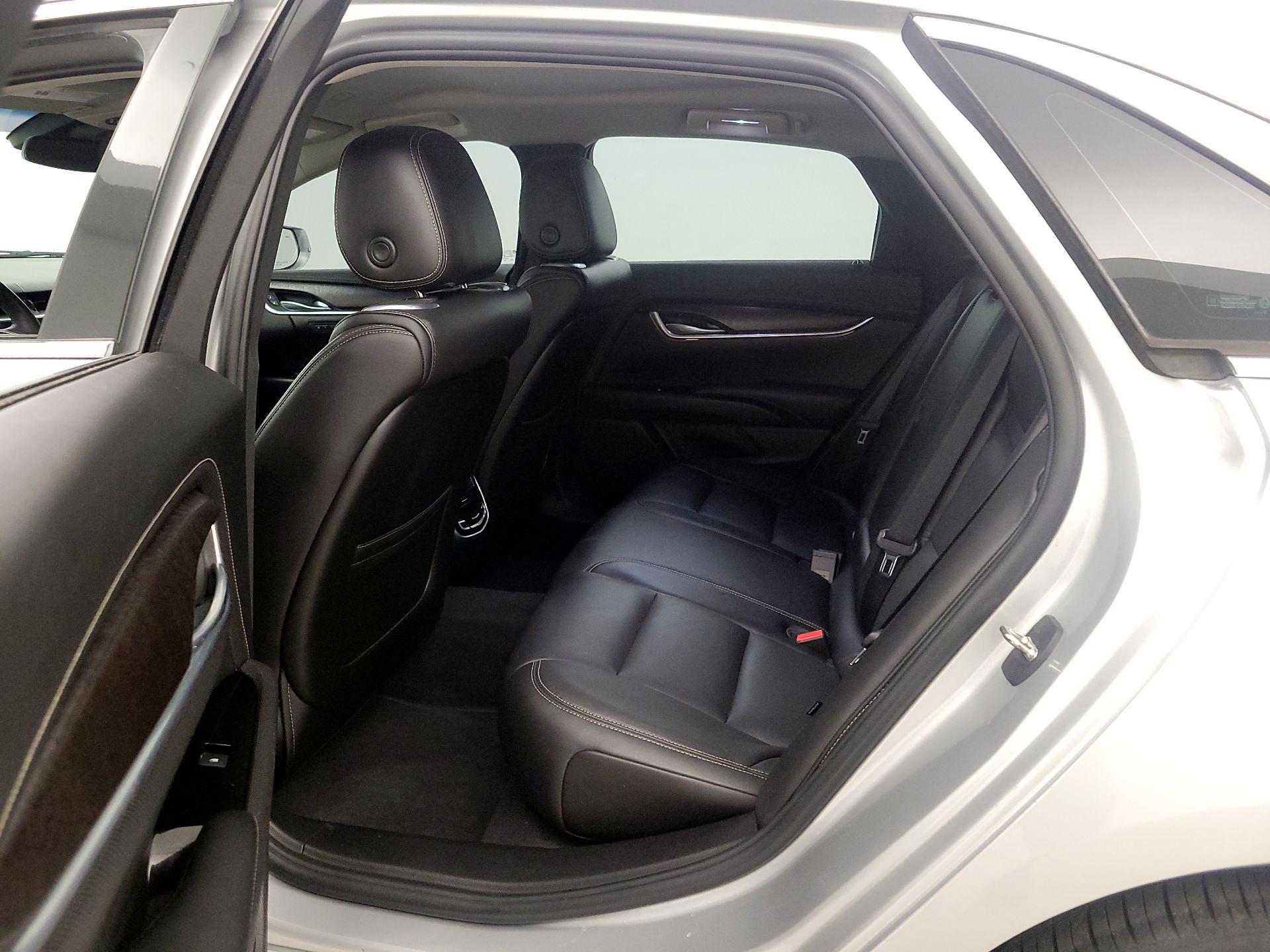 Thumbnail: 2019 Cadillac XTS - 18