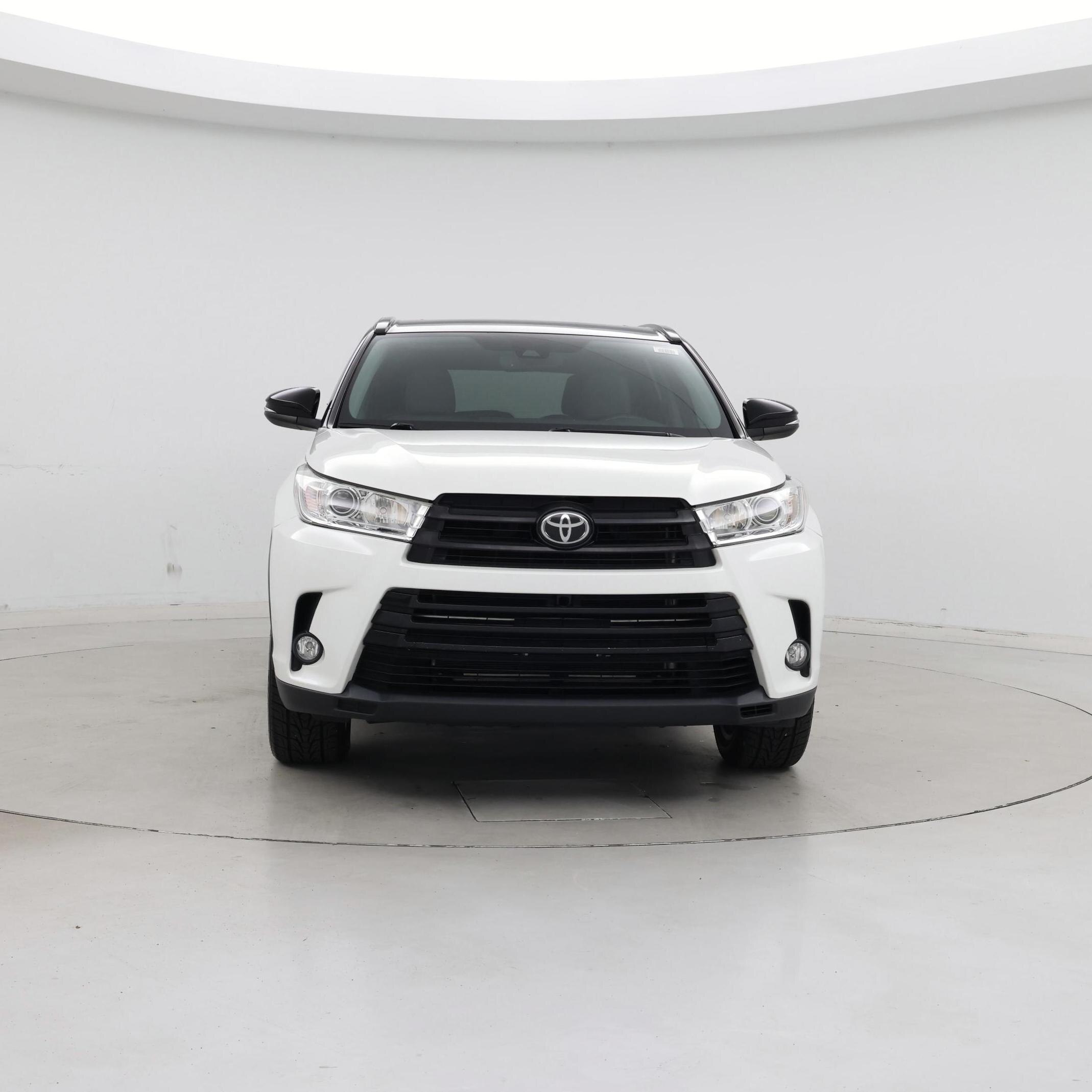 Thumbnail: 2019 Toyota Highlander - 5