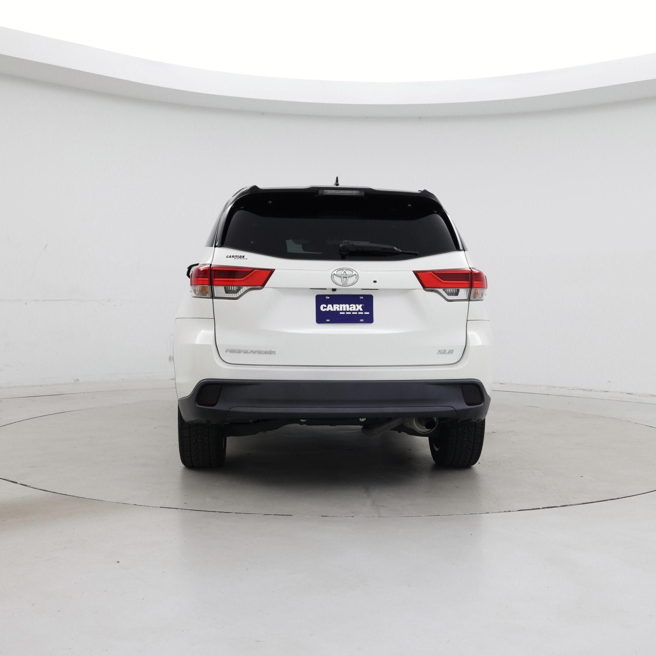 Thumbnail: 2019 Toyota Highlander - 6