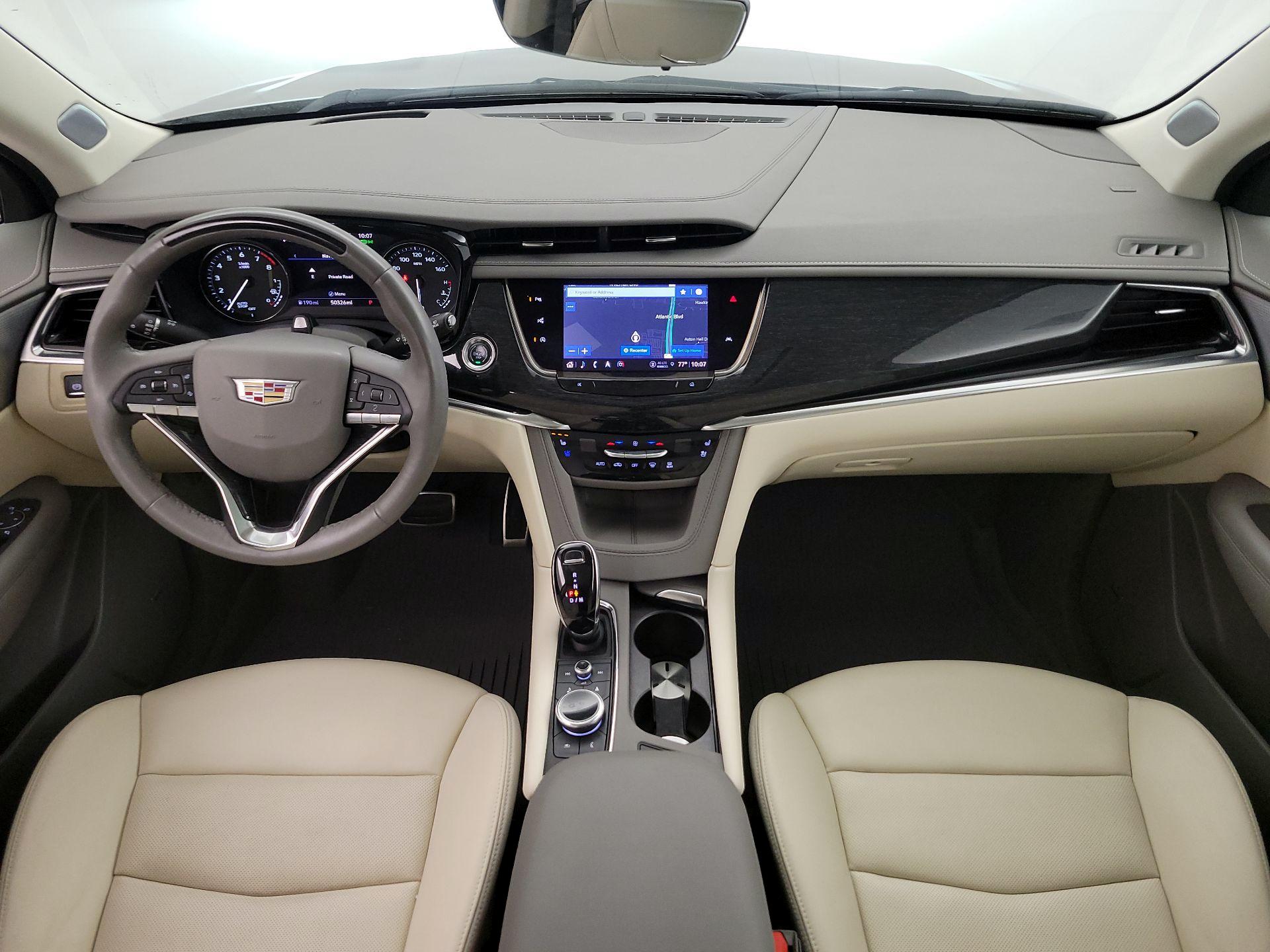 Thumbnail: 2023 Cadillac XT6 - 9
