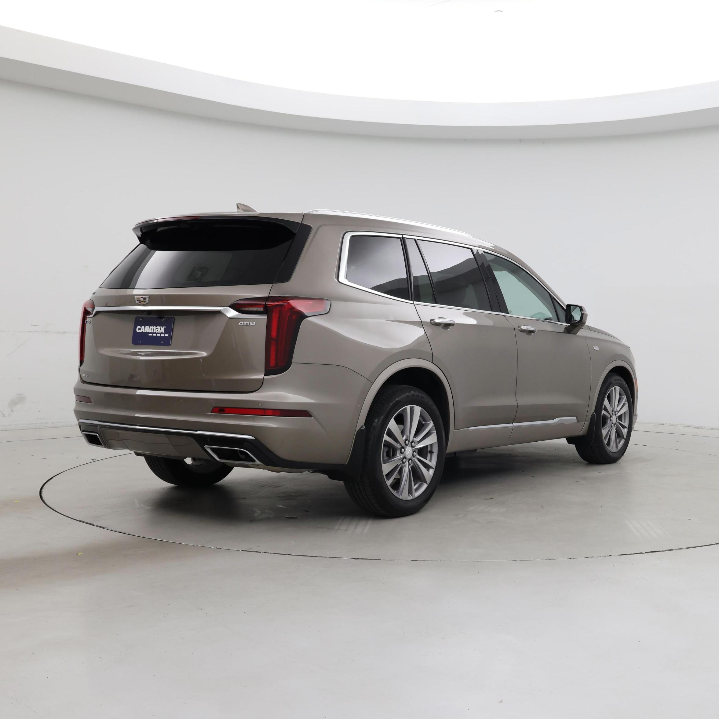 Thumbnail: 2023 Cadillac XT6 - 8