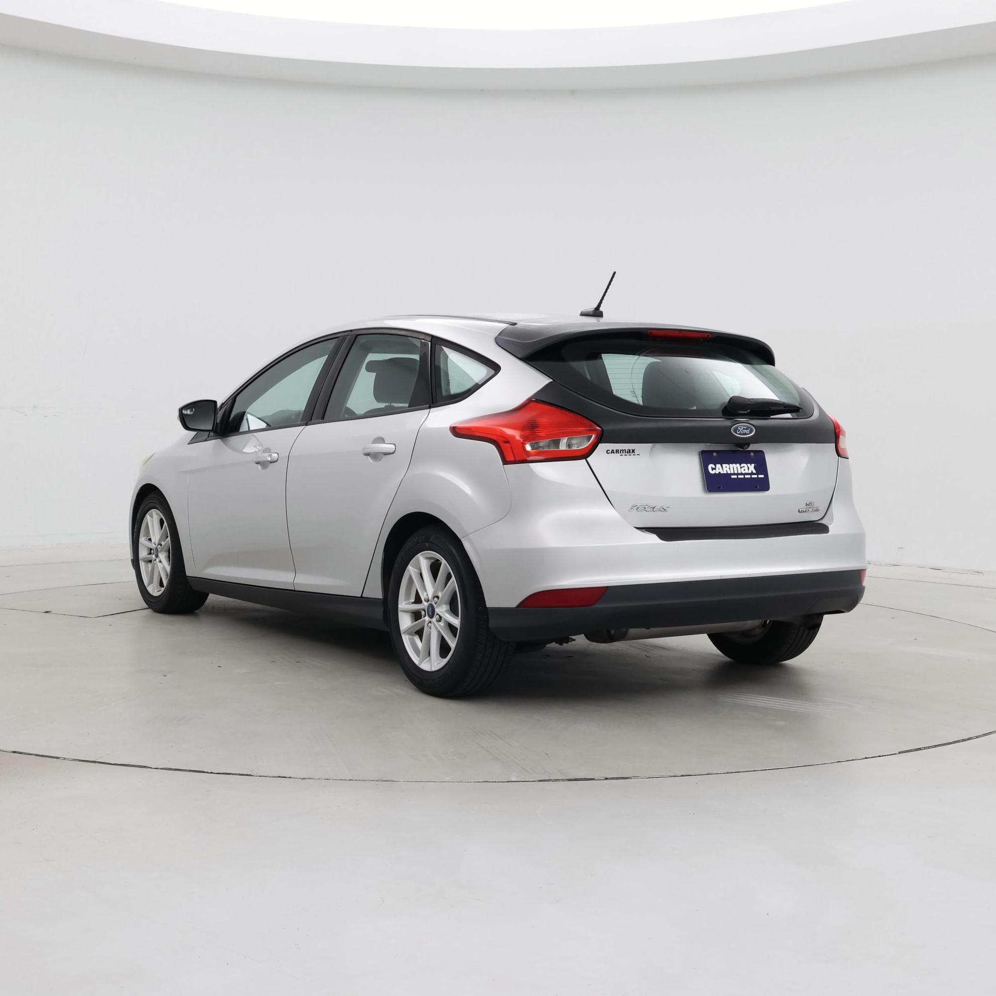 Thumbnail: 2015 Ford Focus - 2