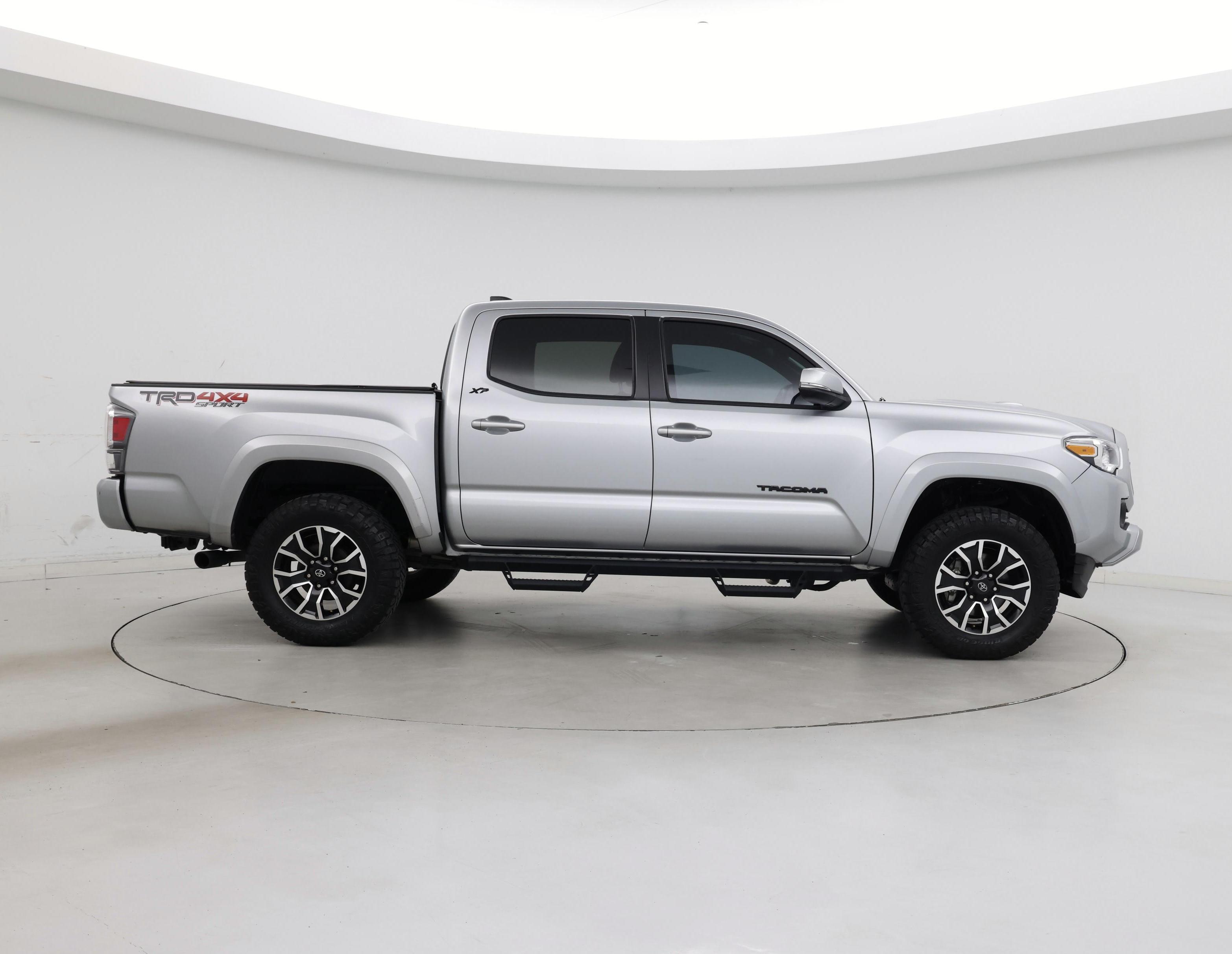 Thumbnail: 2023 Toyota Tacoma - 7
