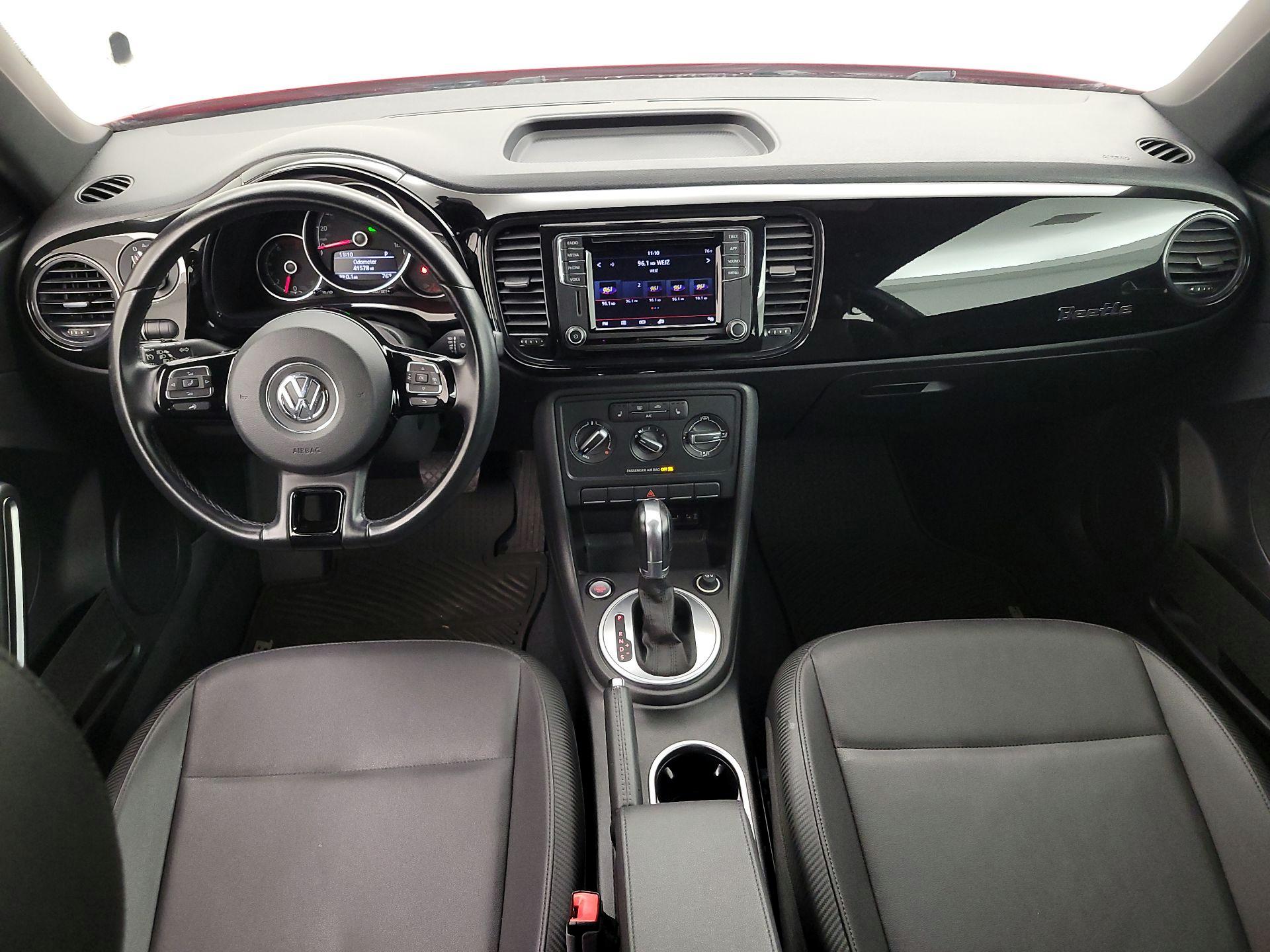 Thumbnail: 2018 Volkswagen Beetle - 9
