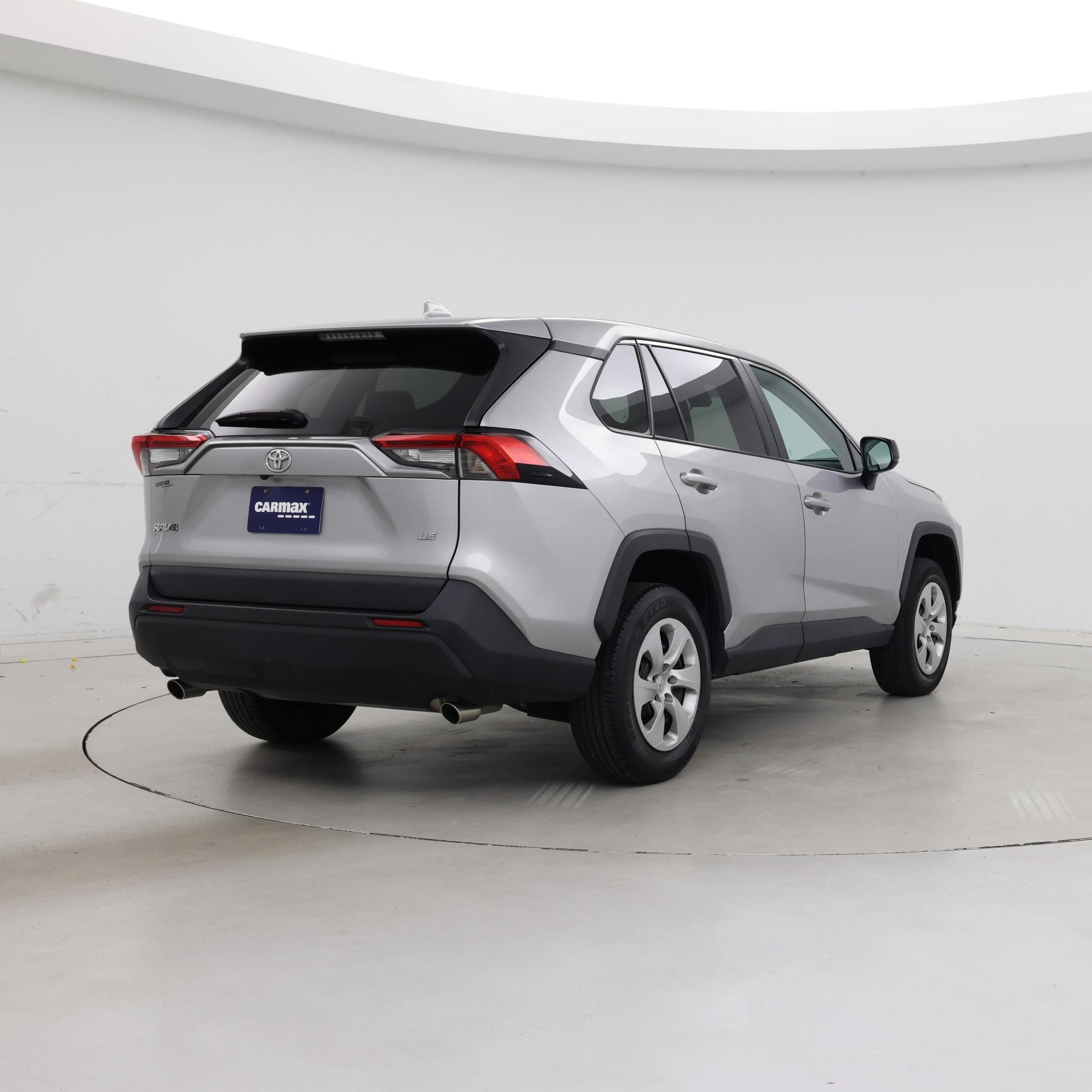 Thumbnail: 2023 Toyota RAV4 - 8