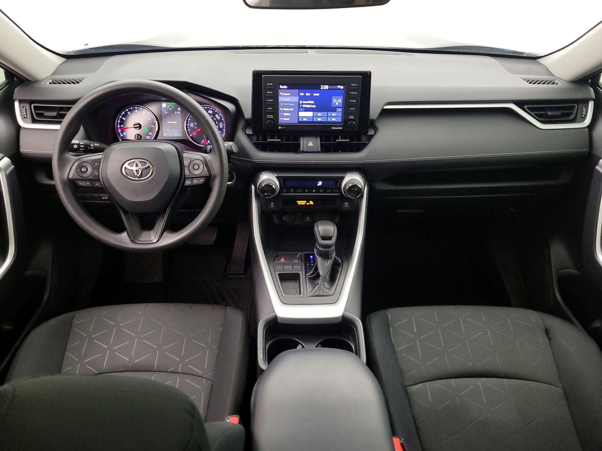 Thumbnail: 2021 Toyota RAV4 - 9