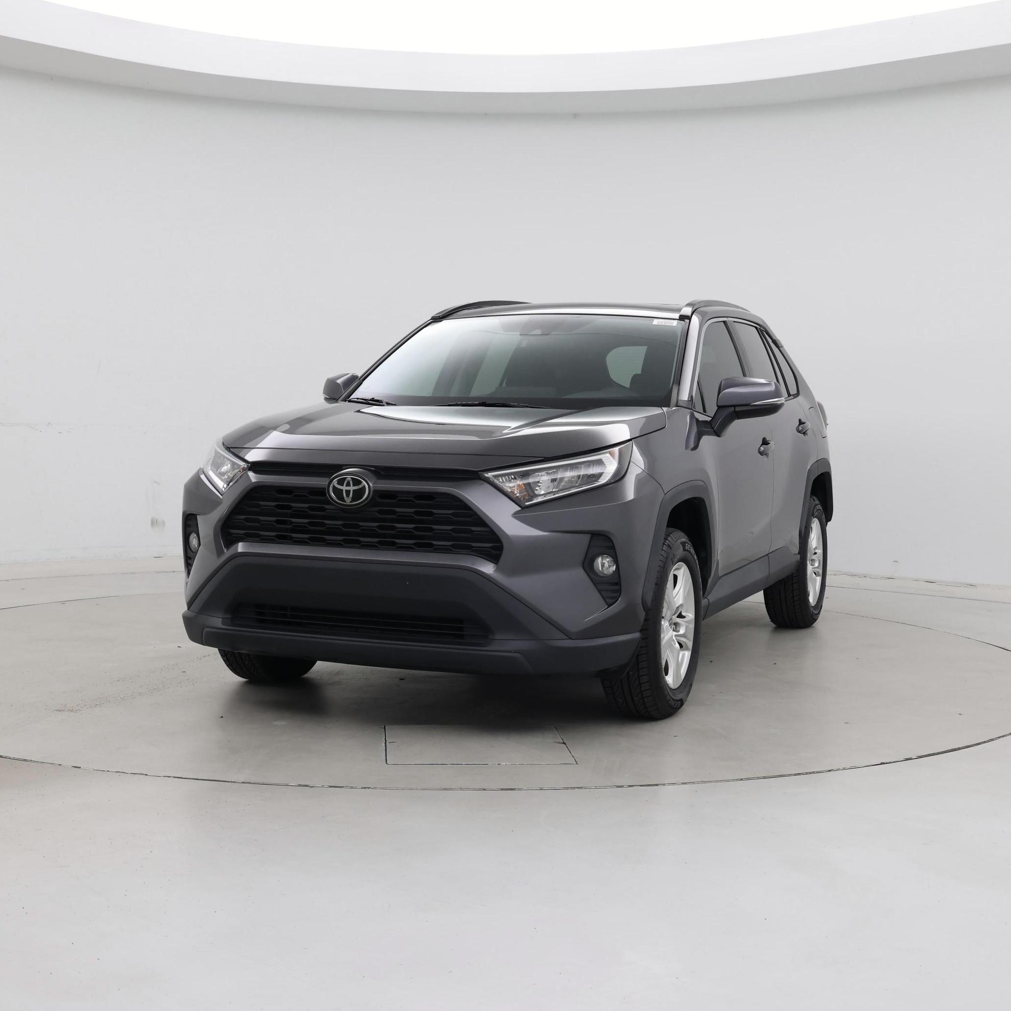 Thumbnail: 2021 Toyota RAV4 - 4