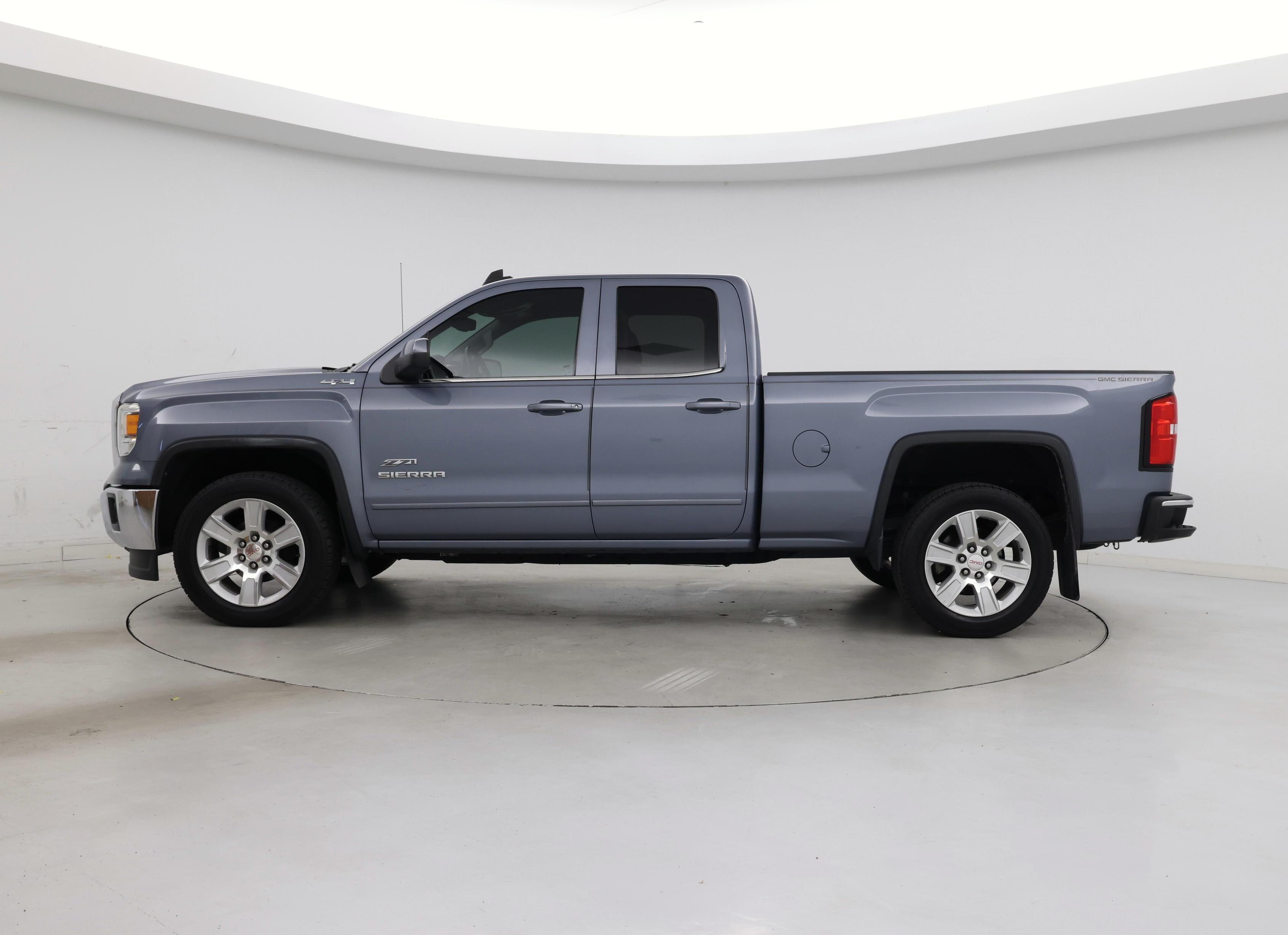 Thumbnail: 2015 GMC Sierra 1500 - 3