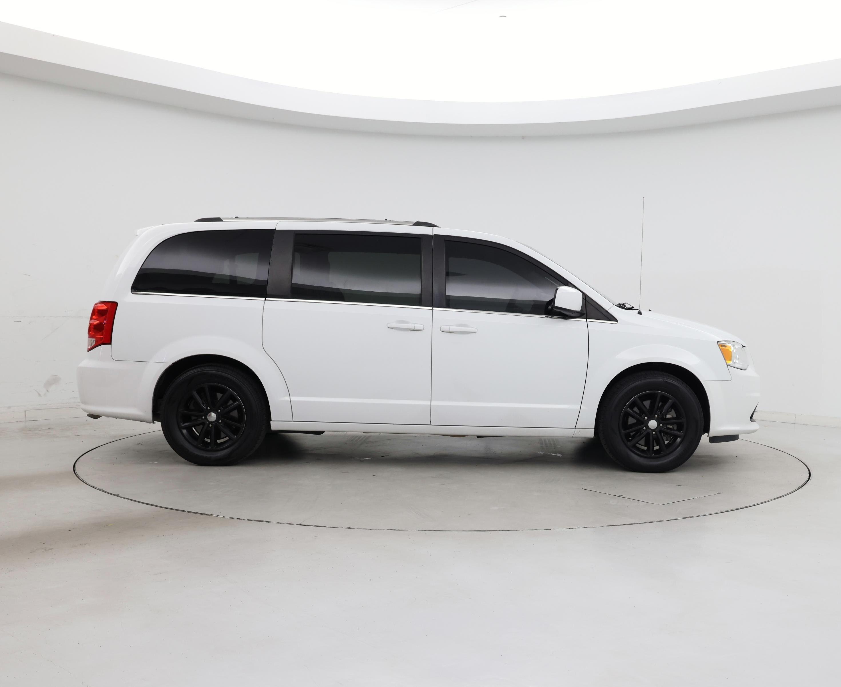 Thumbnail: 2019 Dodge Grand Caravan - 7