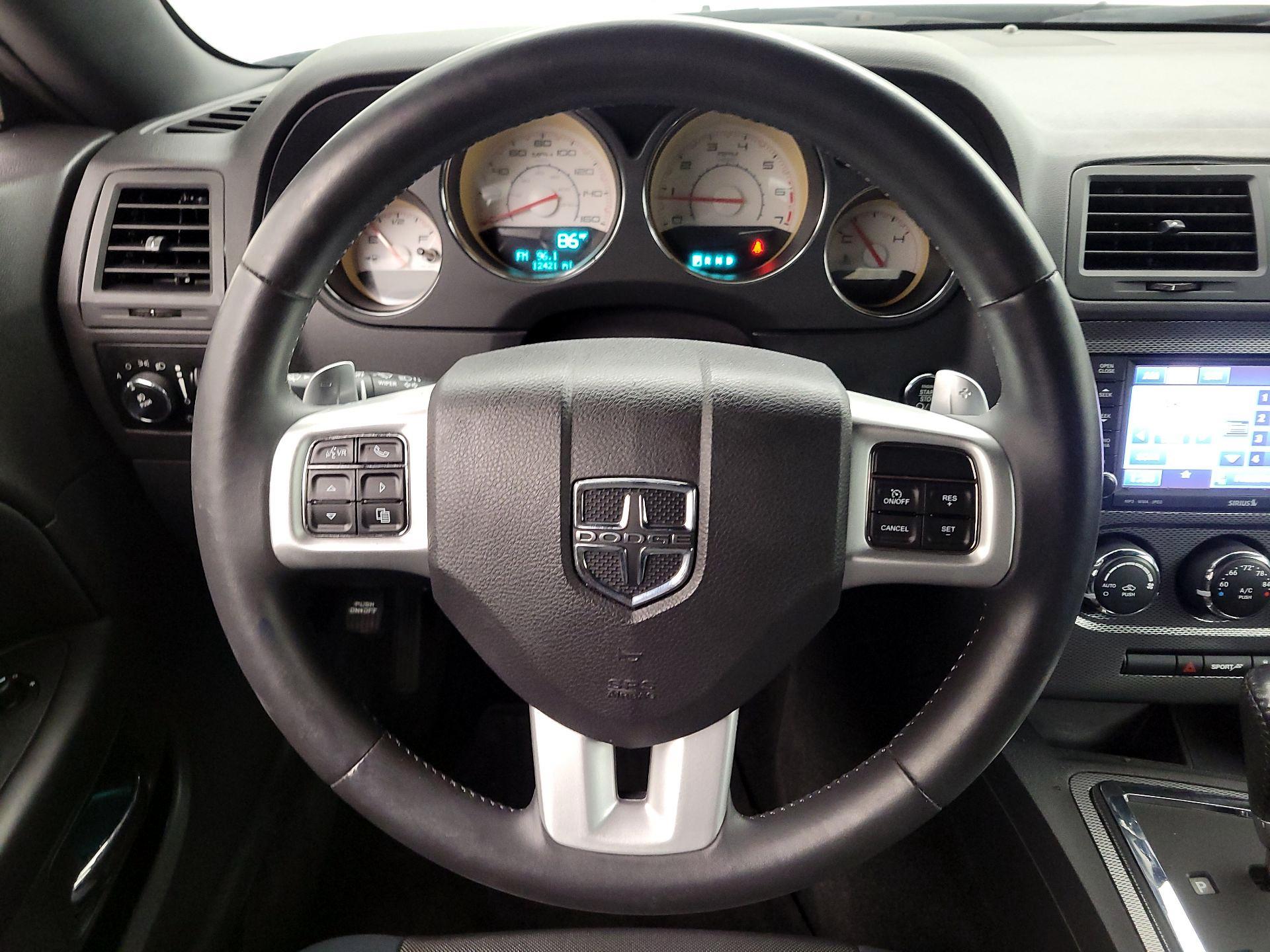 Thumbnail: 2014 Dodge Challenger - 10