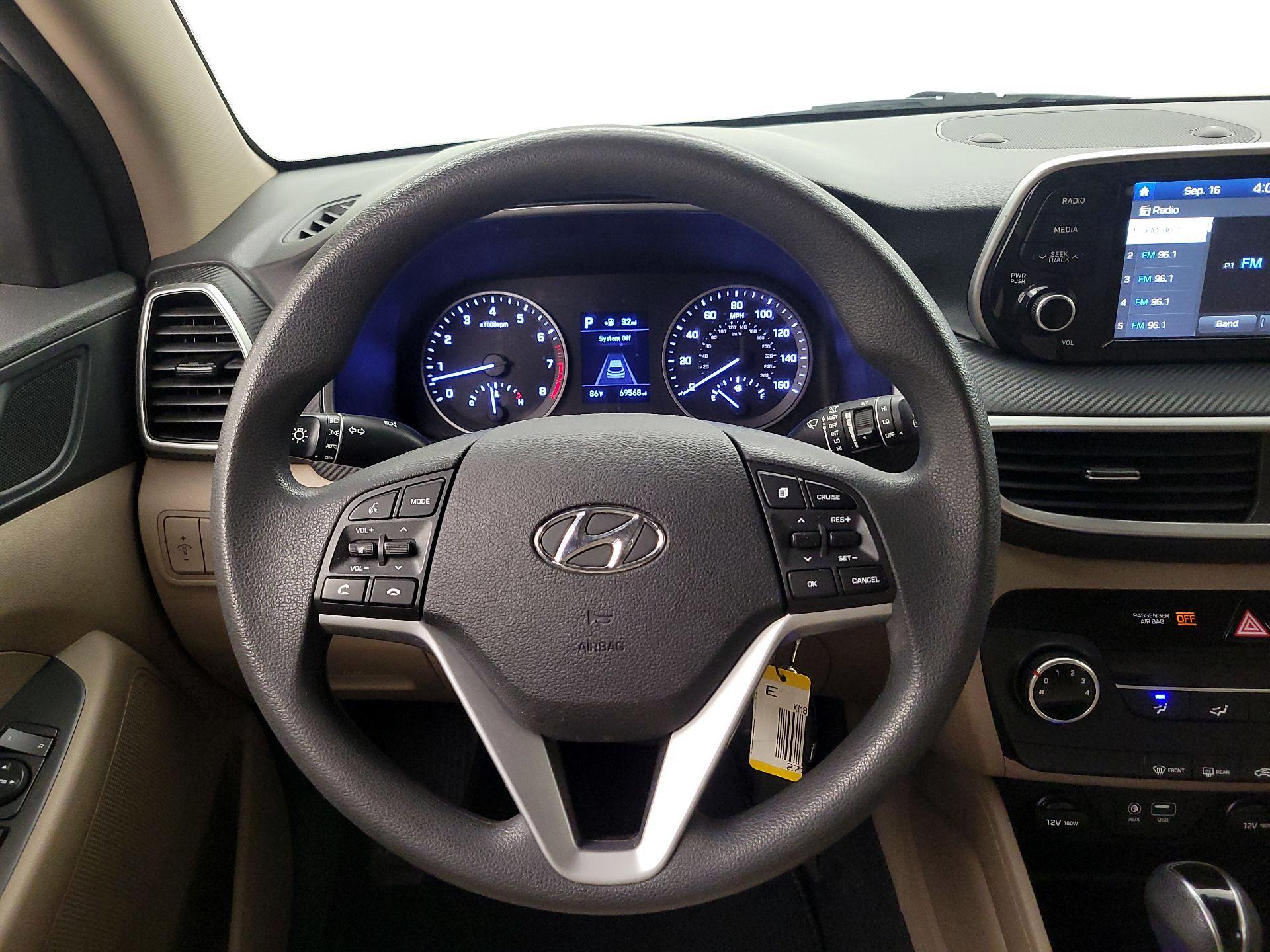 Thumbnail: 2020 Hyundai Tucson - 10