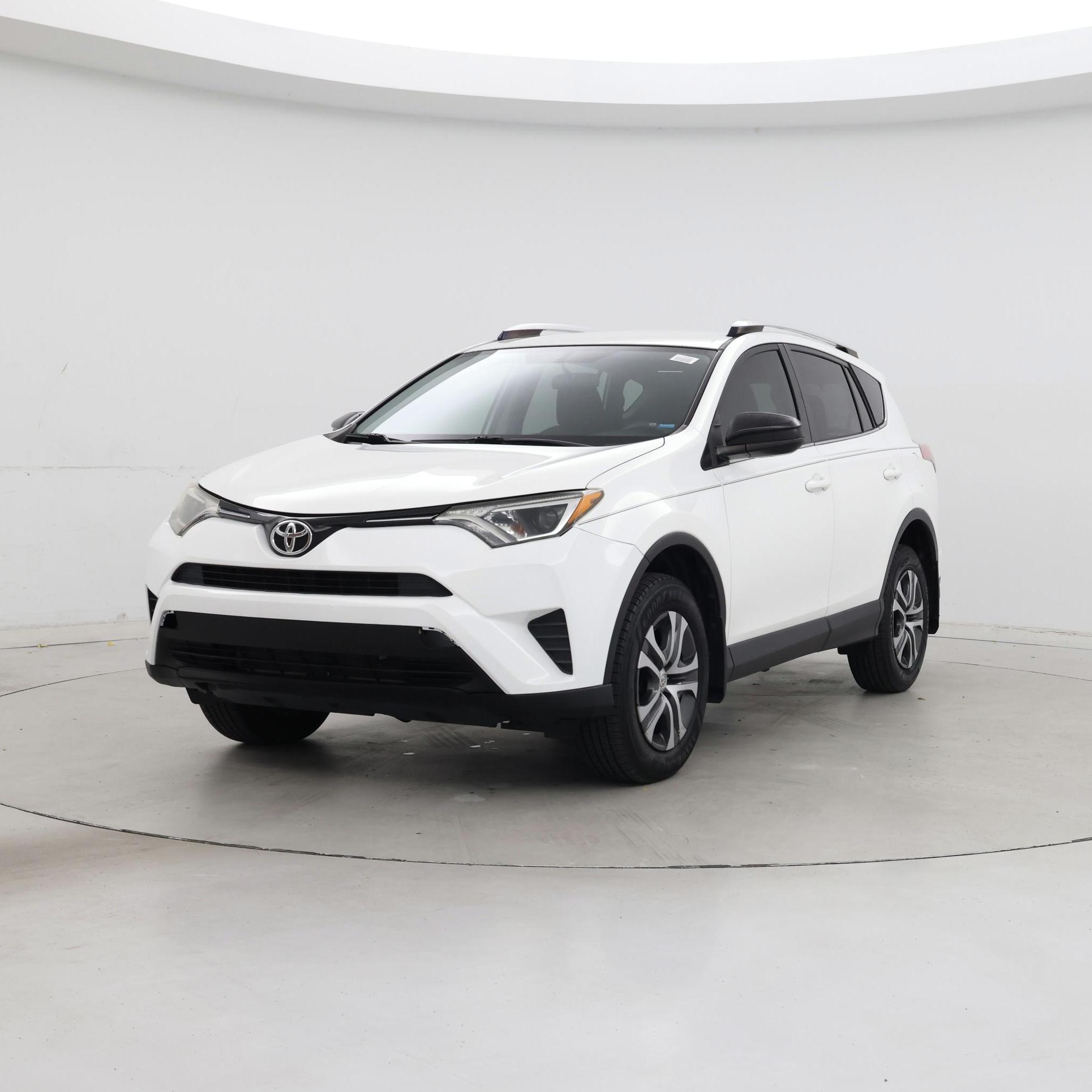 Thumbnail: 2016 Toyota RAV4 - 4