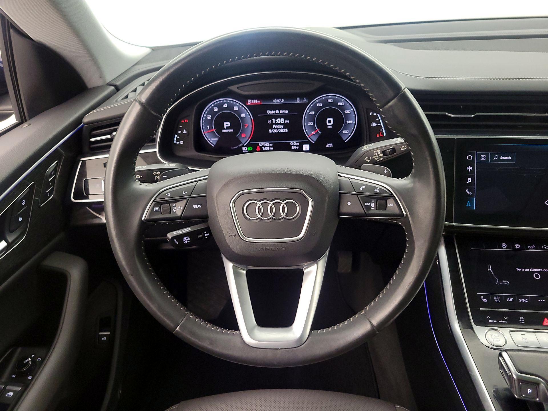 Thumbnail: 2020 Audi Q8 - 10