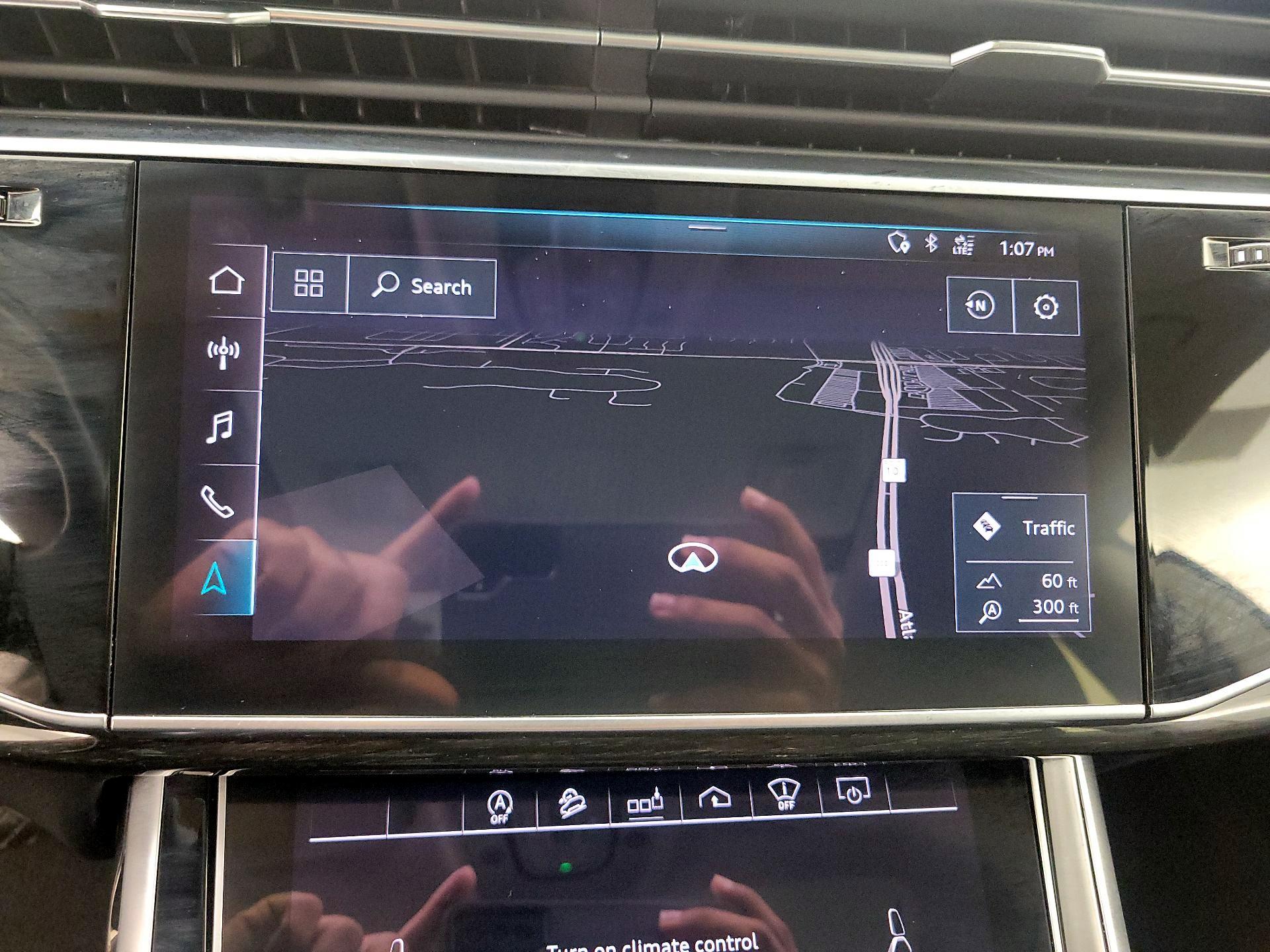 Thumbnail: 2020 Audi Q8 - 14