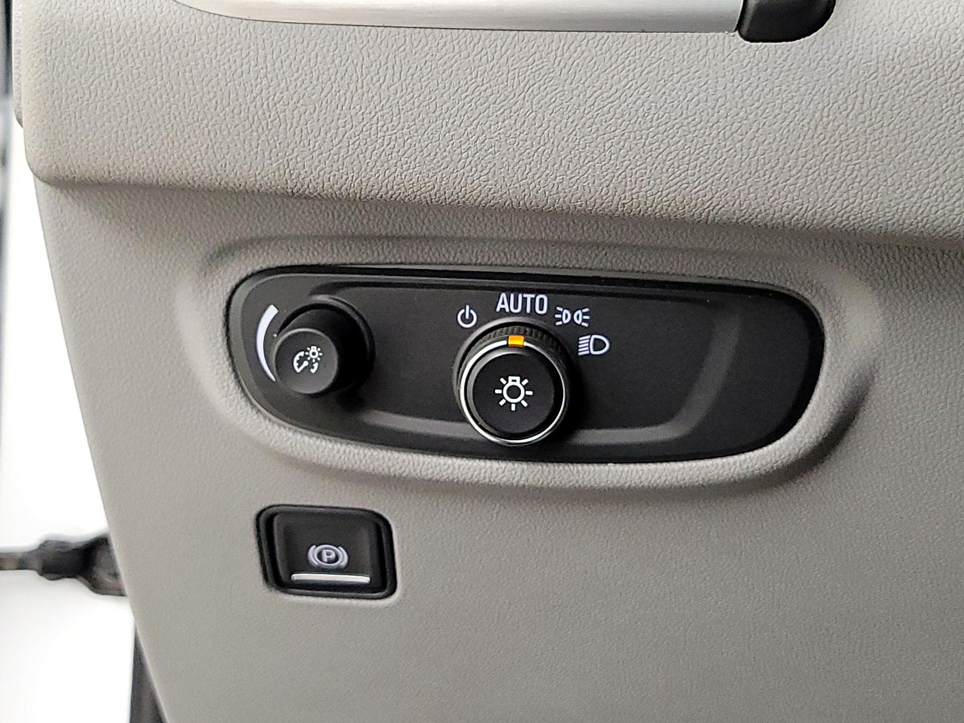 Thumbnail: 2021 GMC Terrain - 13