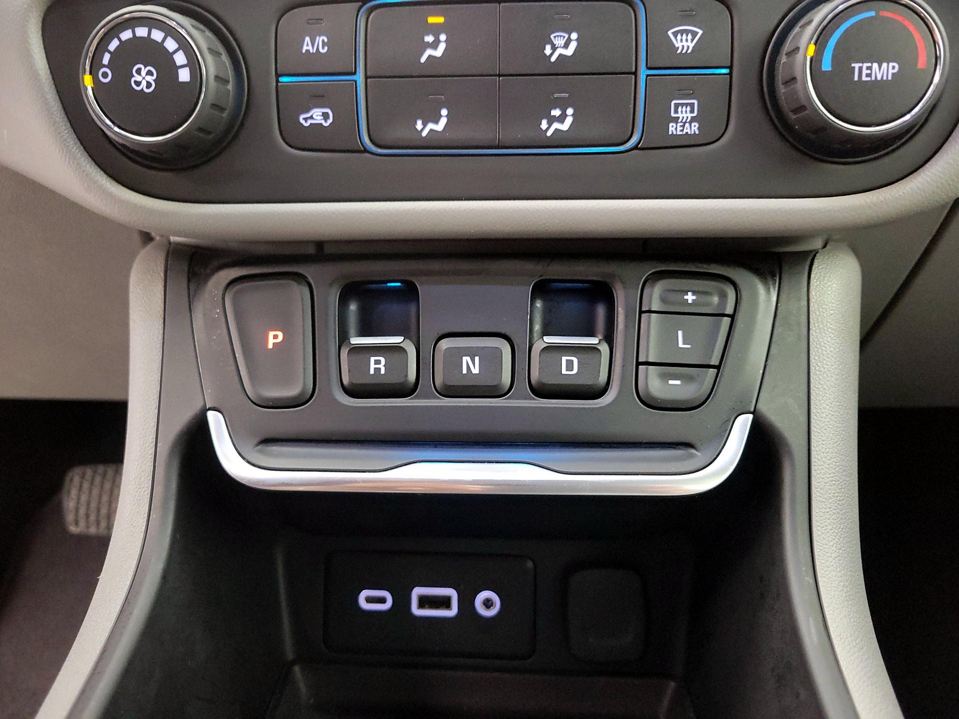 Thumbnail: 2021 GMC Terrain - 17