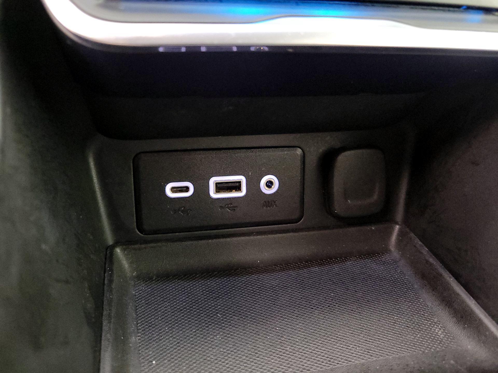 Thumbnail: 2021 GMC Terrain - 18