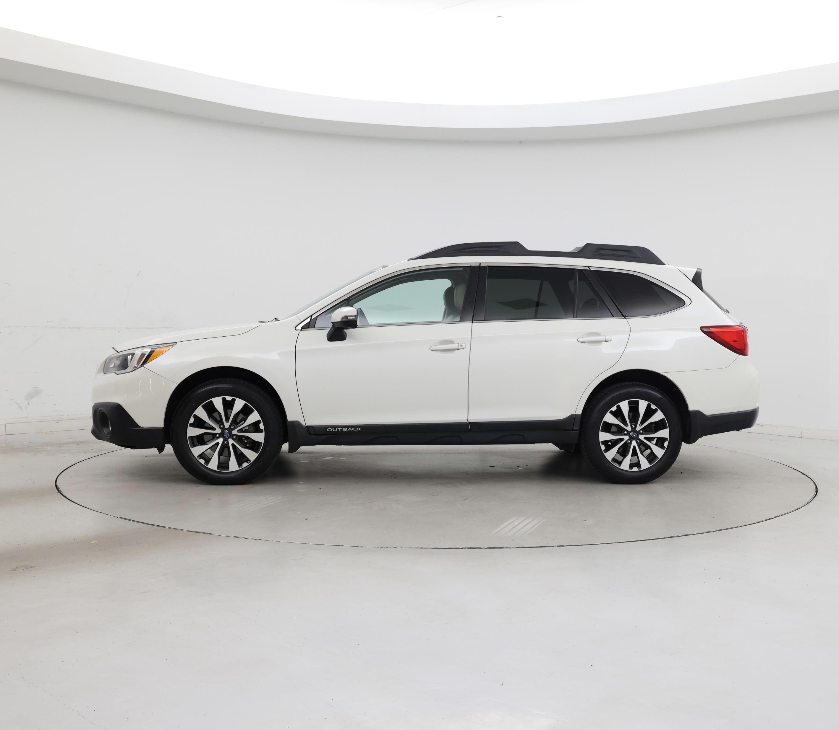 Thumbnail: 2017 Subaru Outback - 3