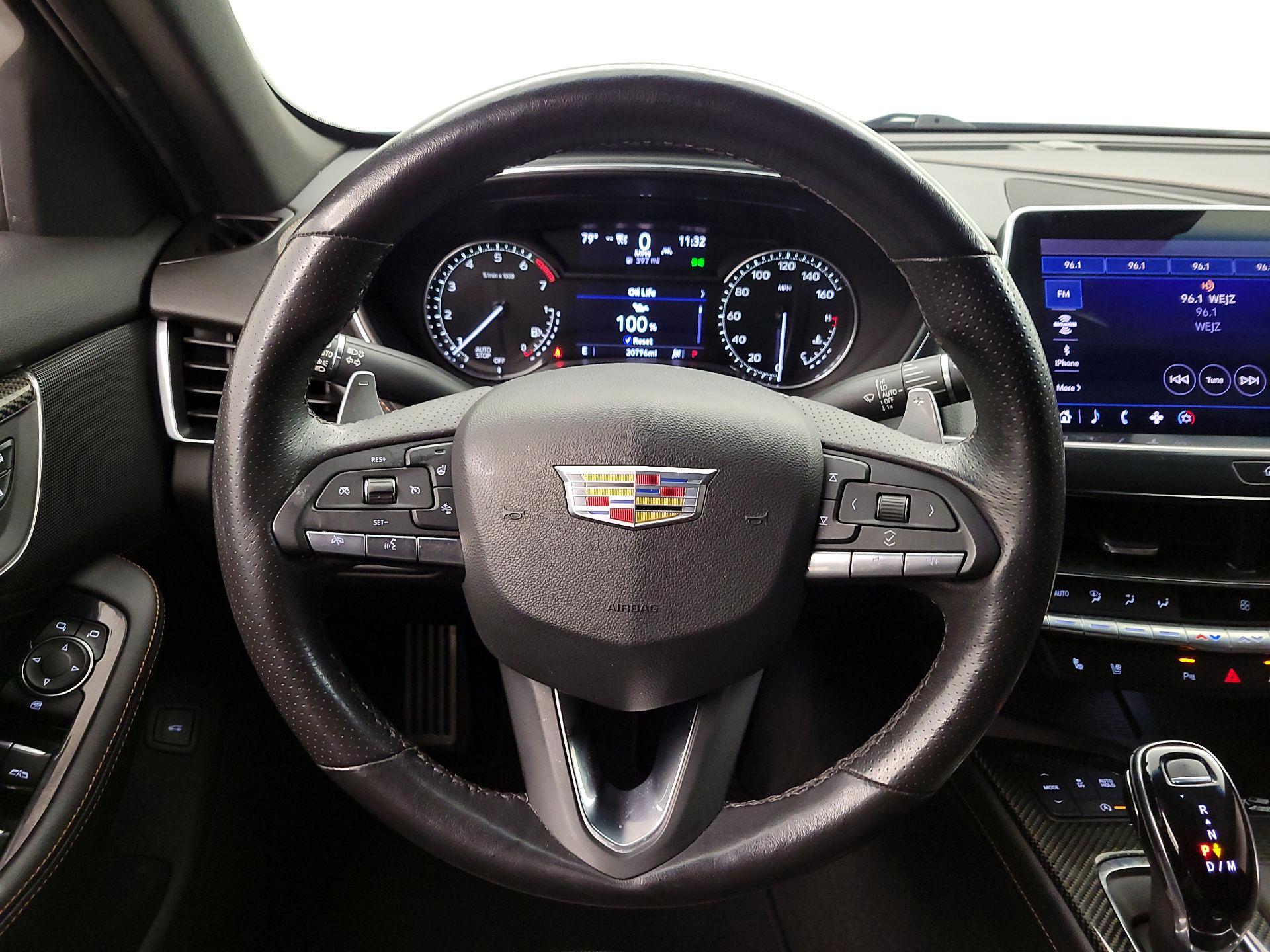 Thumbnail: 2022 Cadillac CT5 - 10