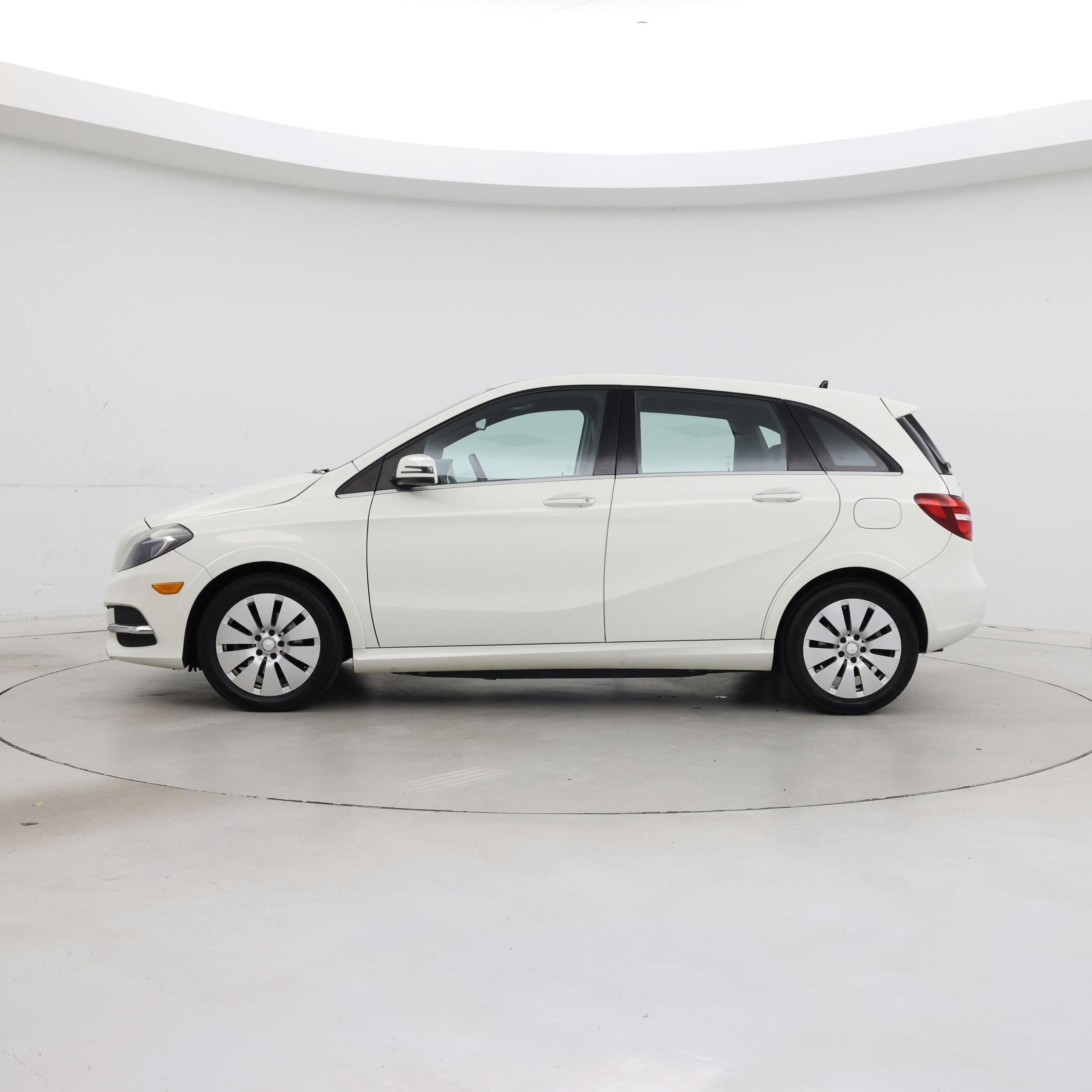 Thumbnail: 2016 Mercedes-Benz B-Class - 3