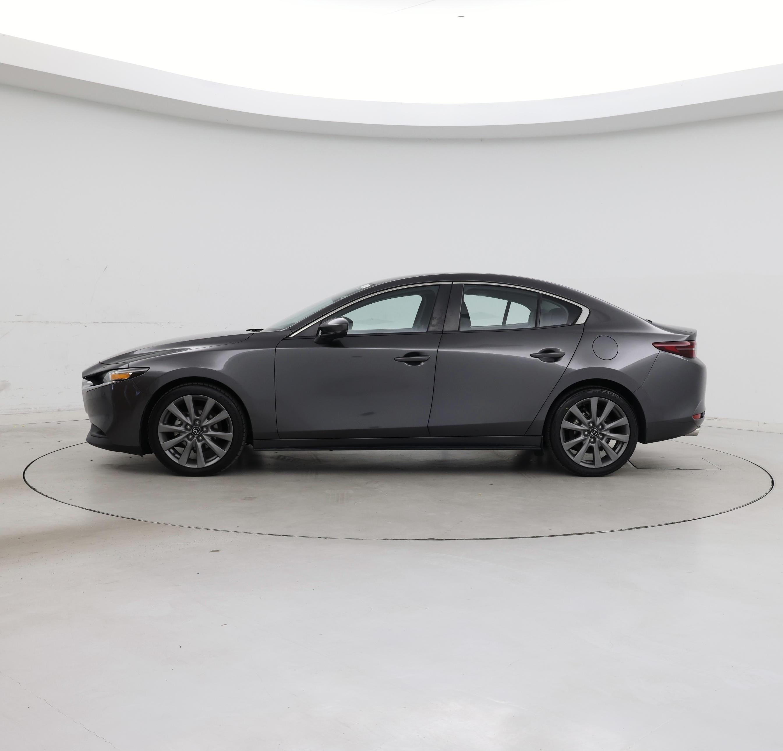 Thumbnail: 2021 Mazda Mazda3 - 3