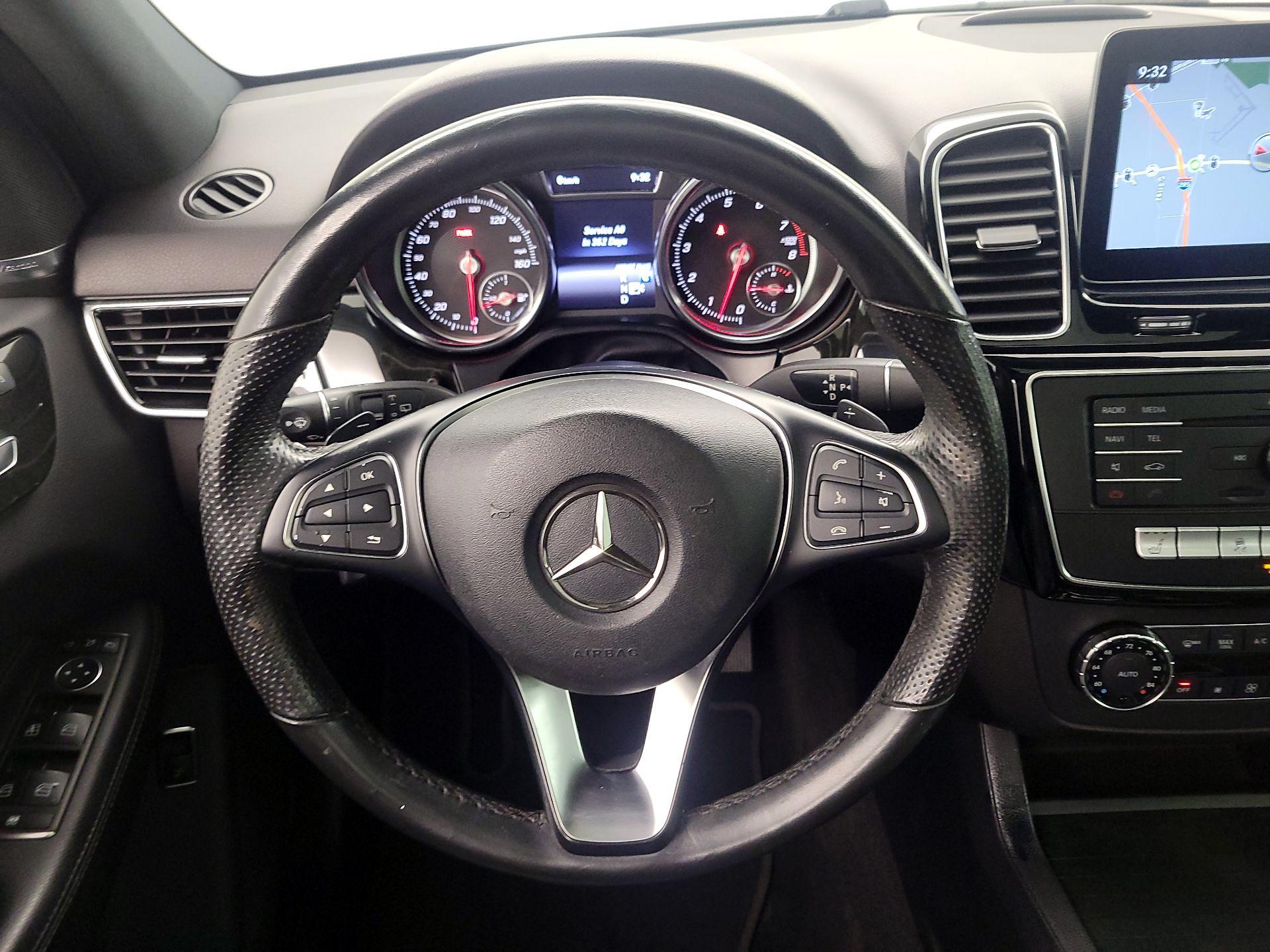 Thumbnail: 2018 Mercedes-Benz GLE - 10