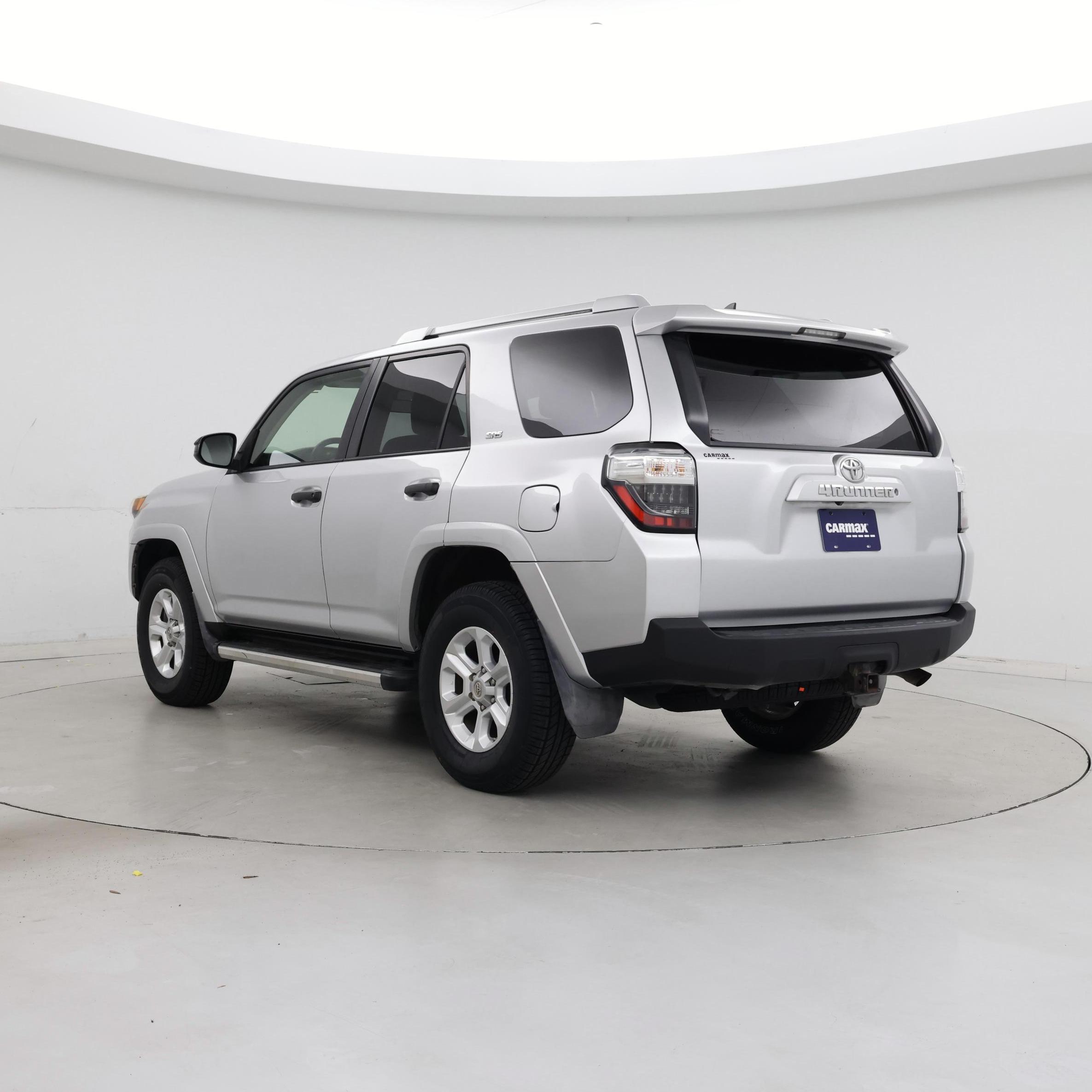 Thumbnail: 2015 Toyota 4Runner - 2