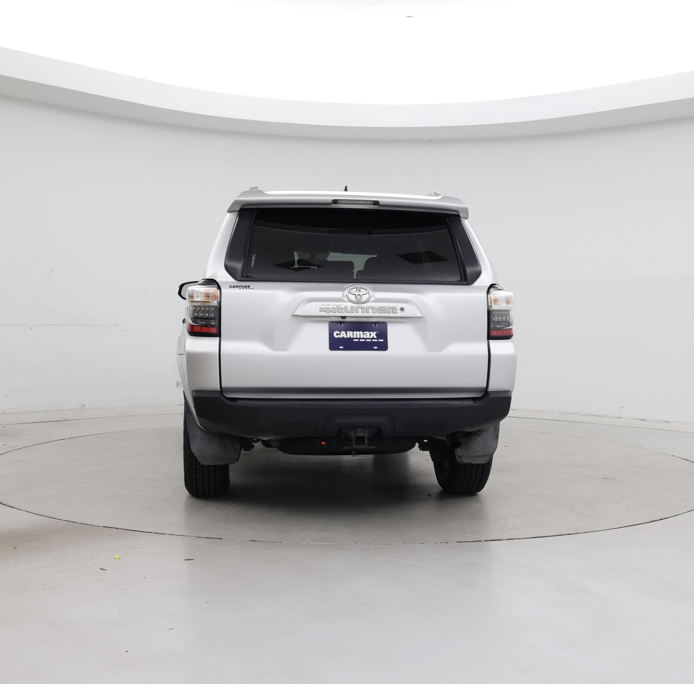 Thumbnail: 2015 Toyota 4Runner - 6