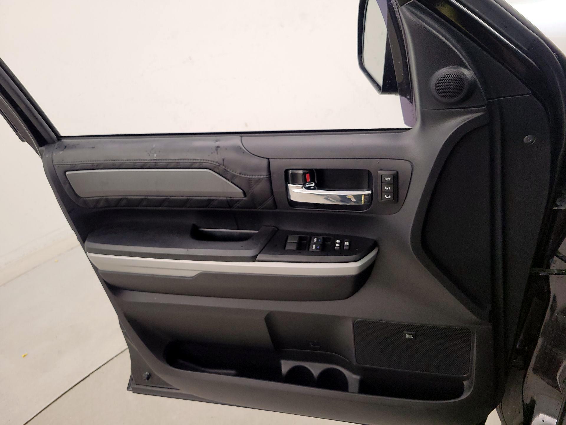 Thumbnail: 2019 Toyota Tundra - 12