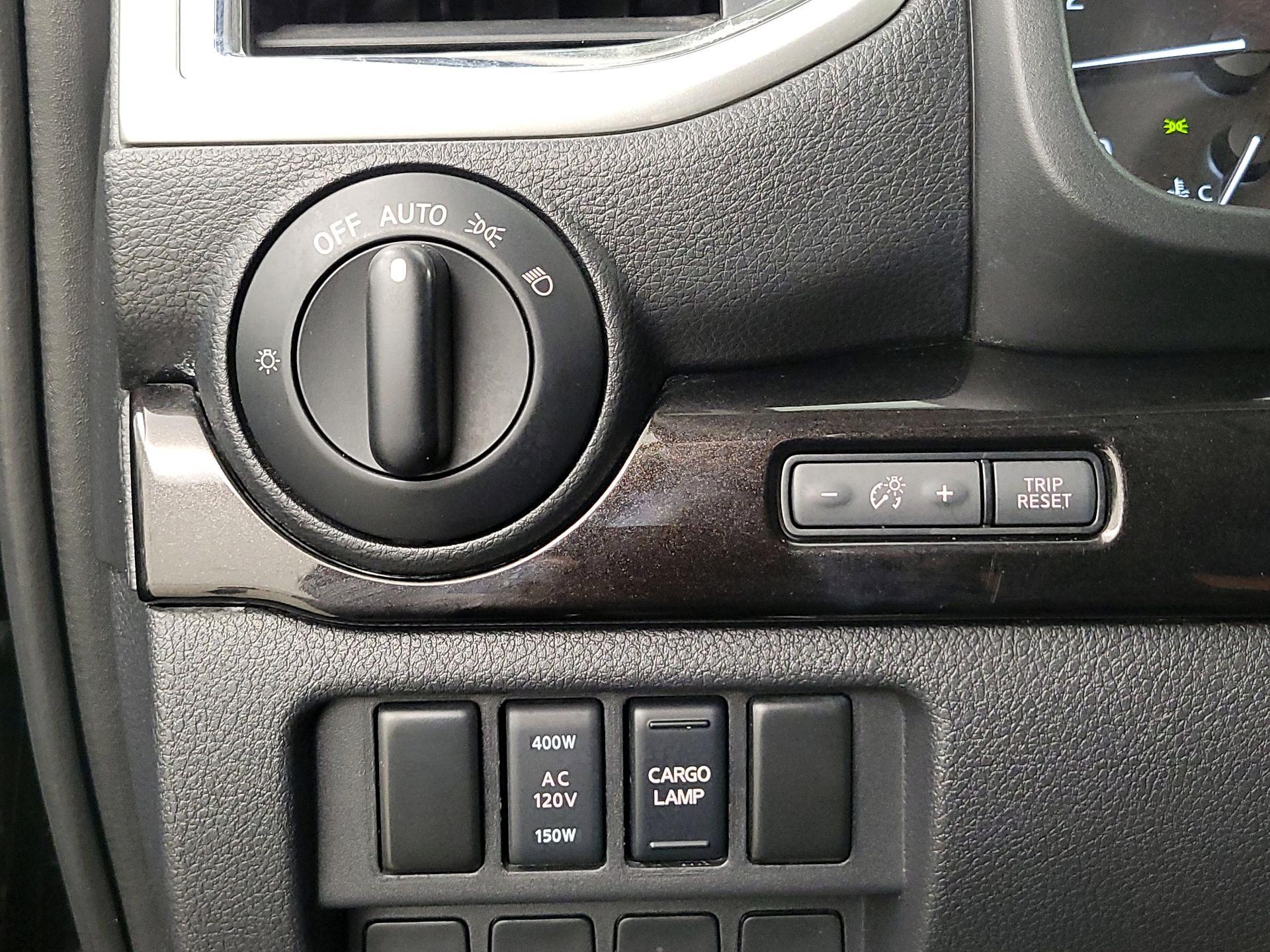 Thumbnail: 2019 Nissan Titan - 13