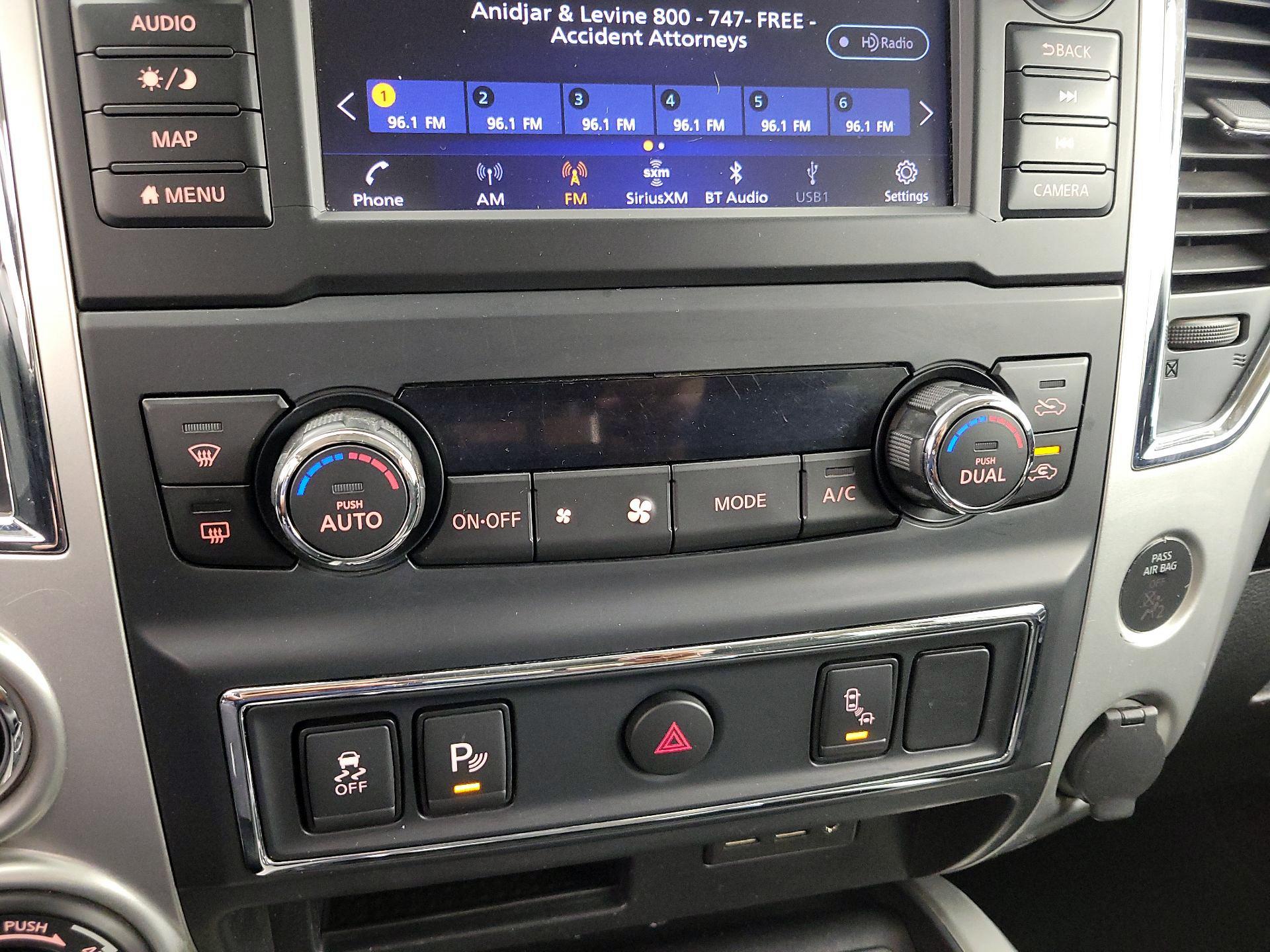 Thumbnail: 2019 Nissan Titan - 17