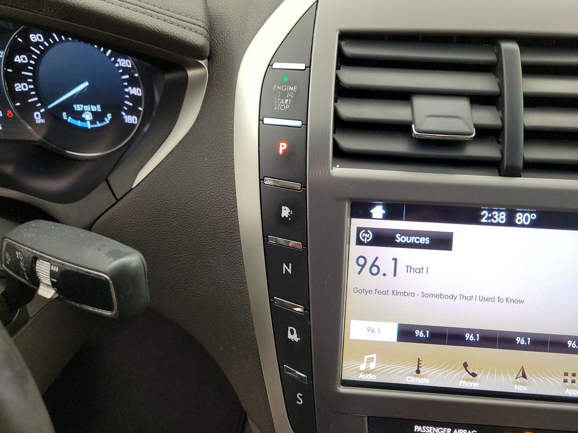 Thumbnail: 2017 Lincoln MKZ - 18