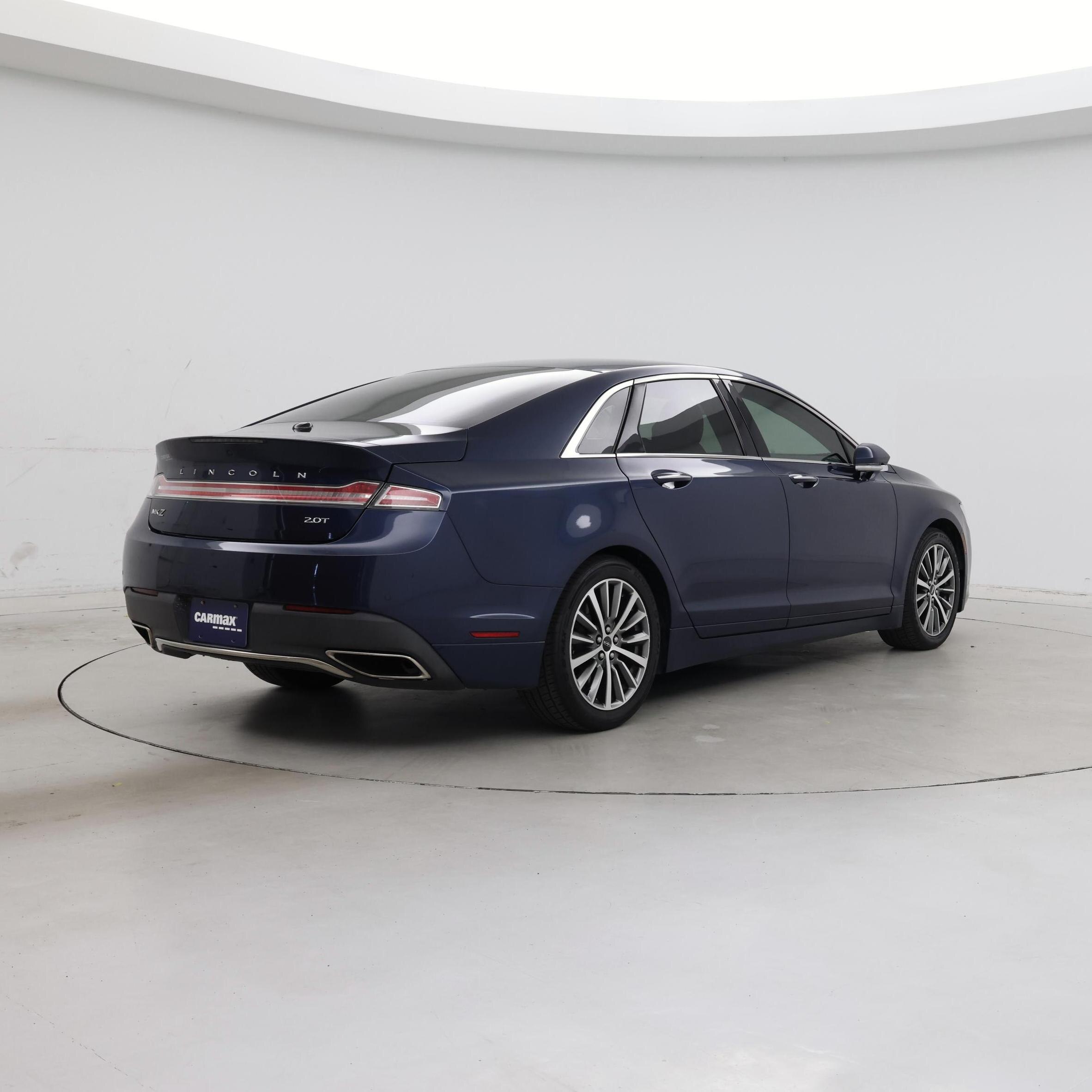 Thumbnail: 2017 Lincoln MKZ - 8