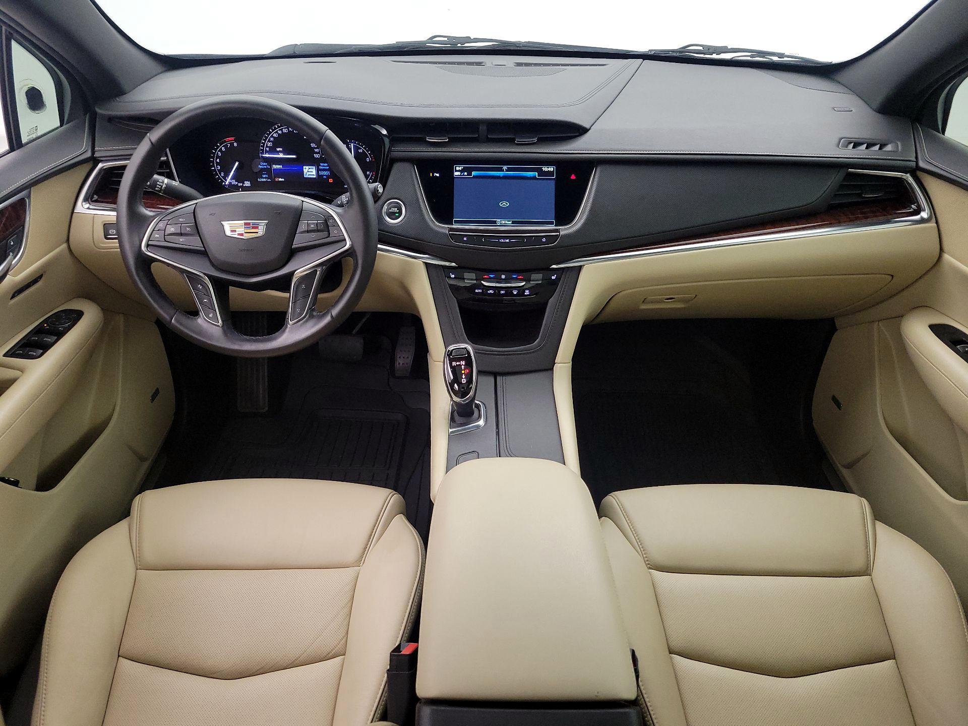 Thumbnail: 2018 Cadillac XT5 - 9