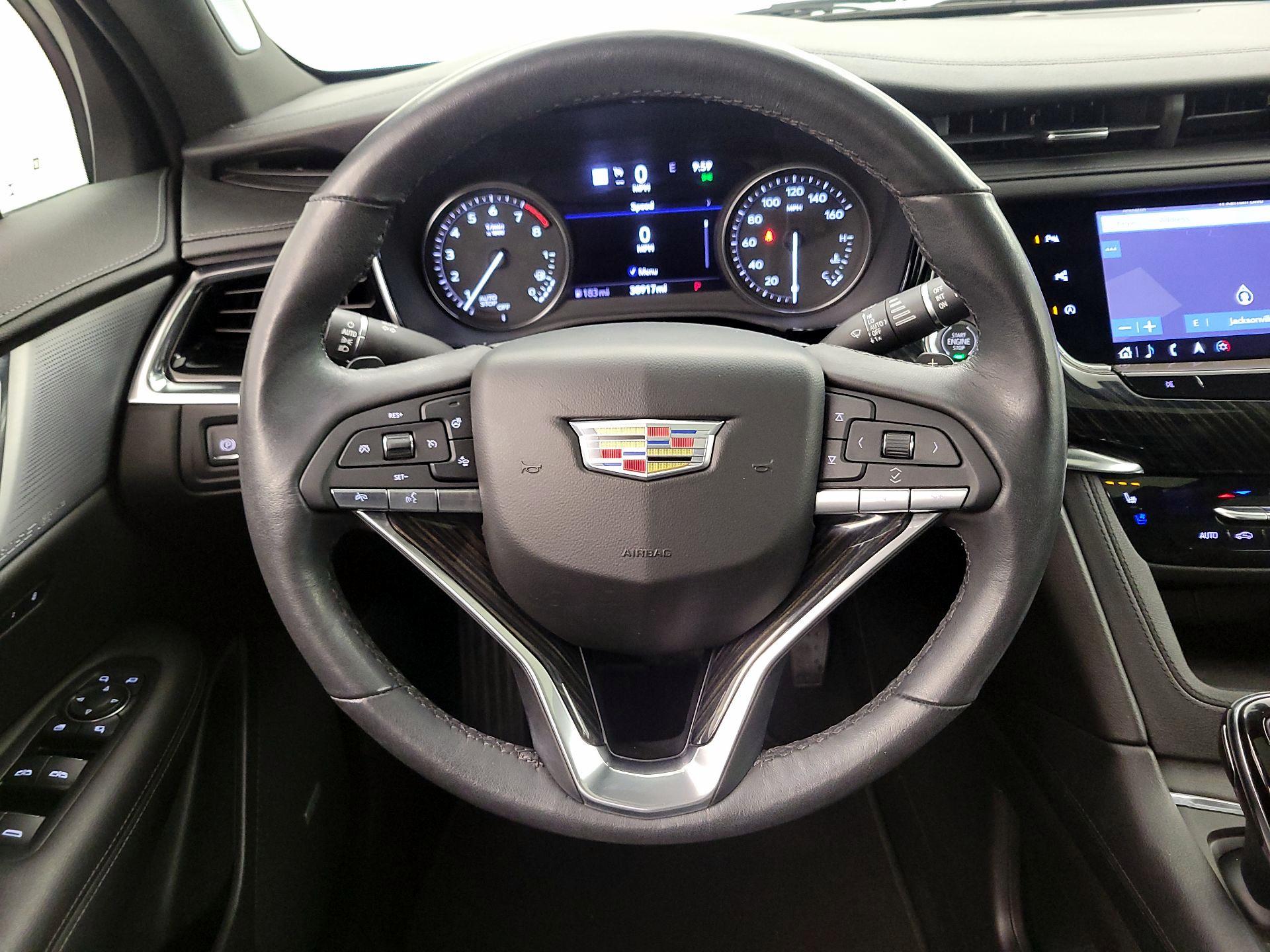 Thumbnail: 2020 Cadillac XT6 - 10