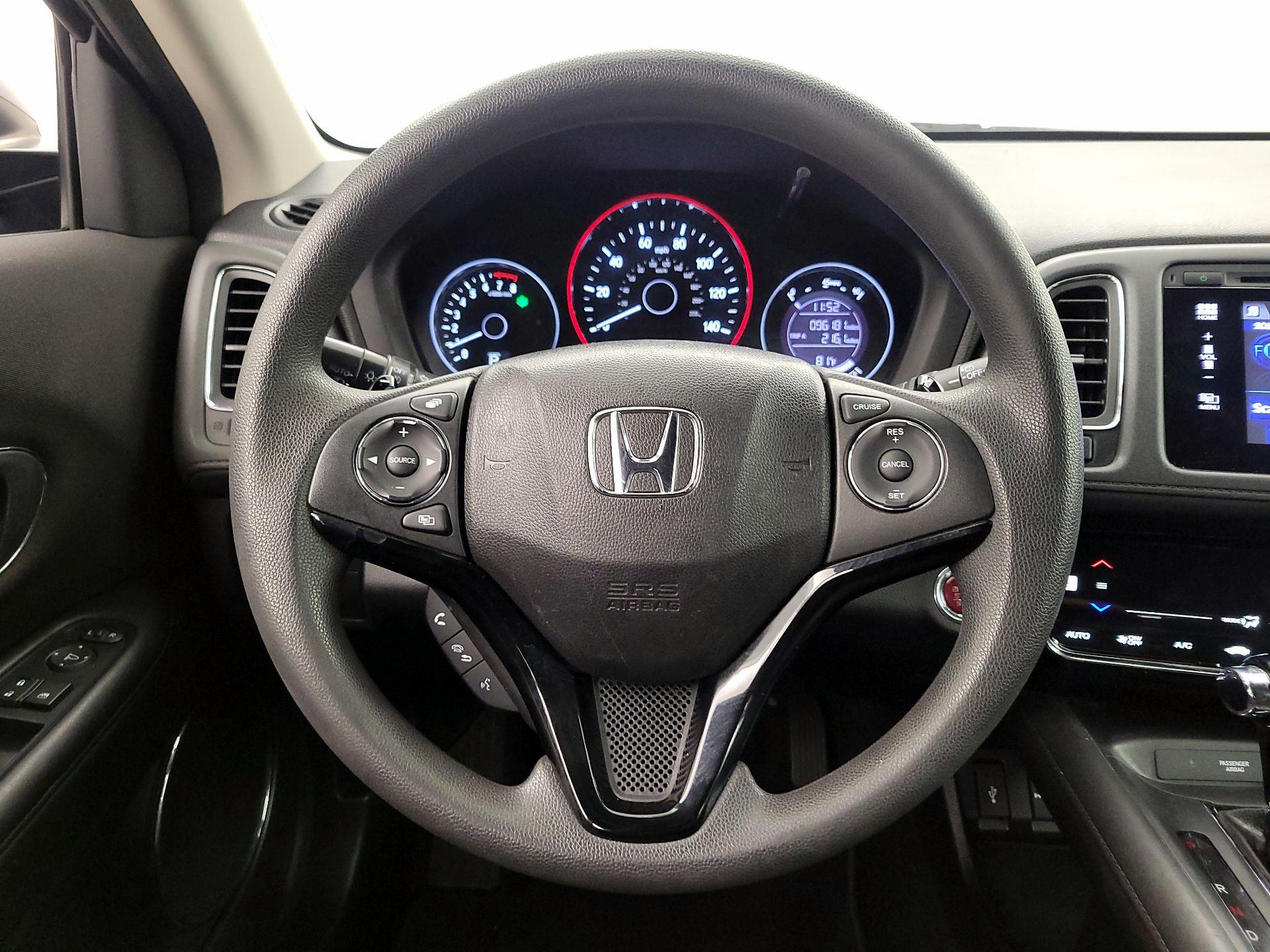Thumbnail: 2017 Honda HR-V - 10