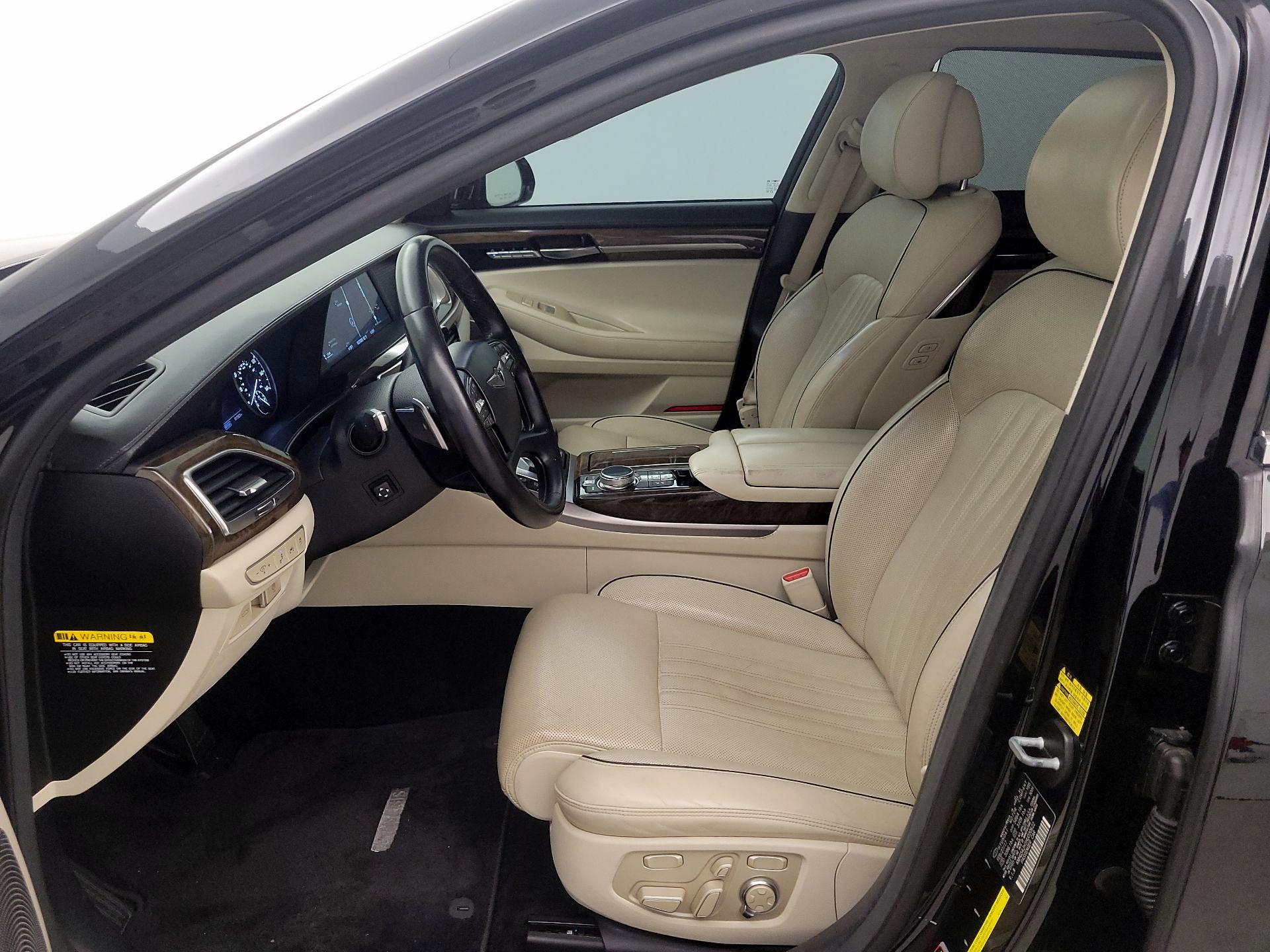 Thumbnail: 2017 Genesis G90 - 11