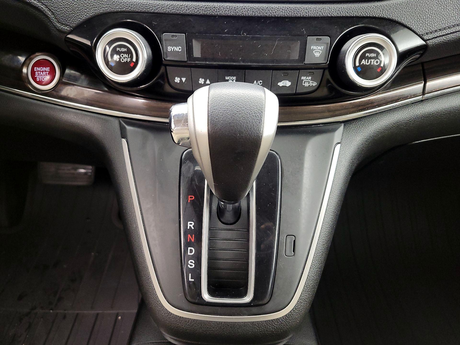 Thumbnail: 2015 Honda CR-V - 17