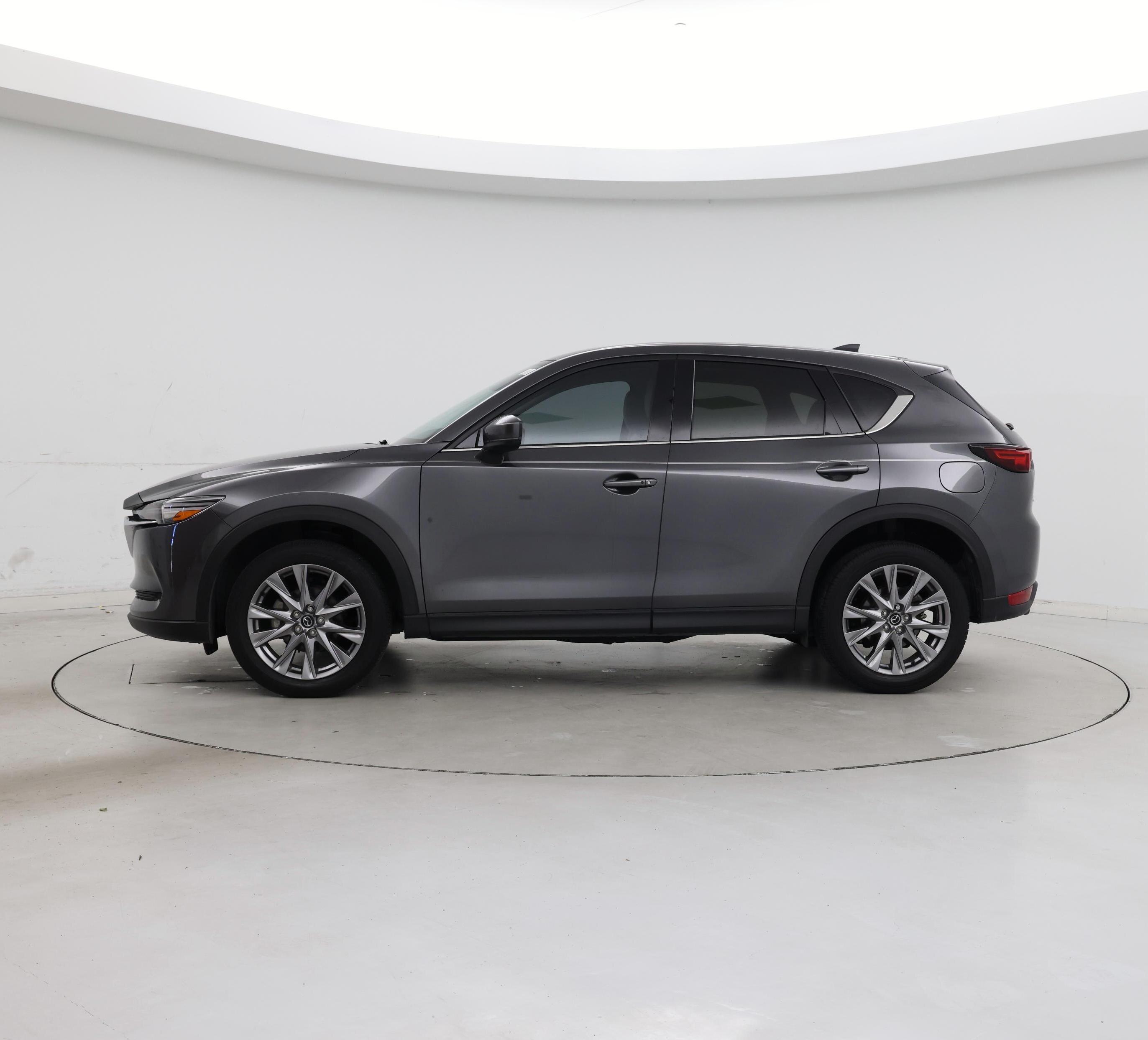 Thumbnail: 2021 Mazda CX-5 - 3
