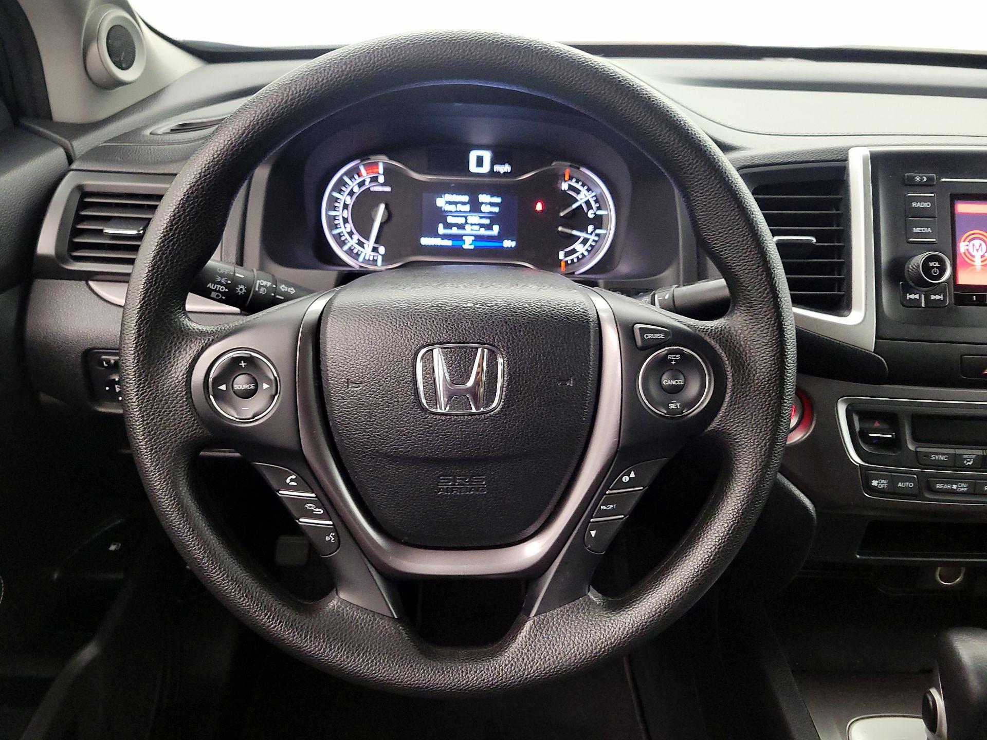 Thumbnail: 2019 Honda Ridgeline - 10