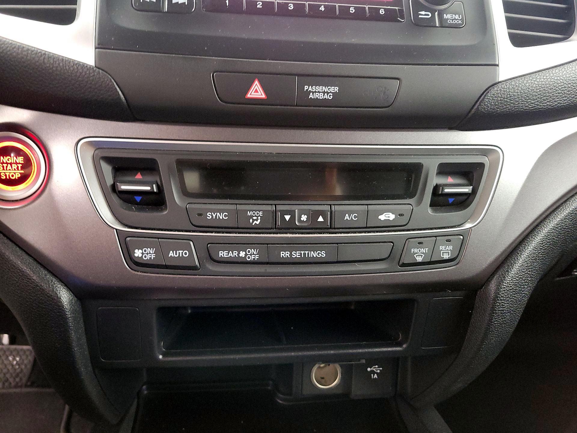 Thumbnail: 2019 Honda Ridgeline - 16