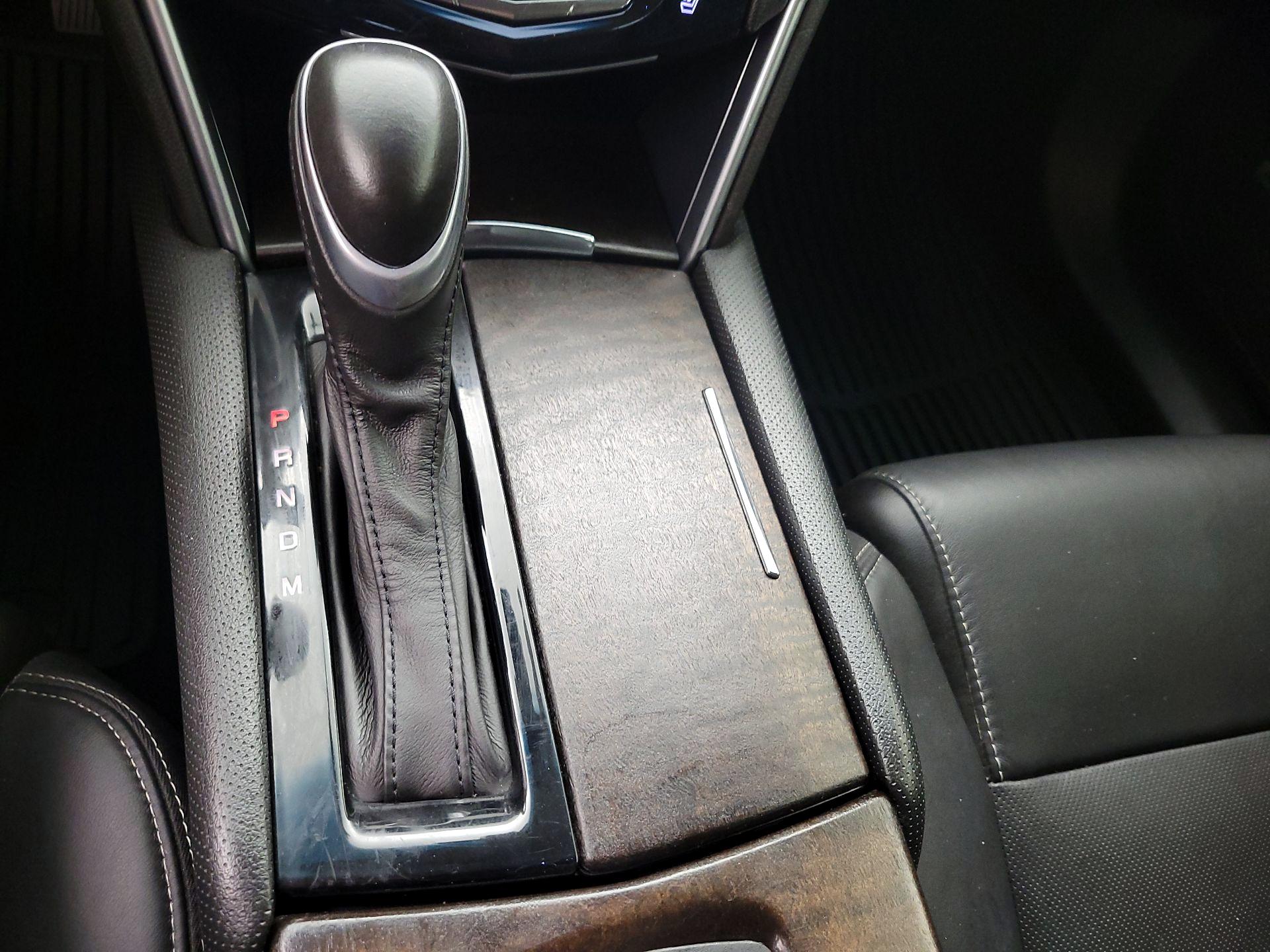 Thumbnail: 2018 Cadillac XTS - 17